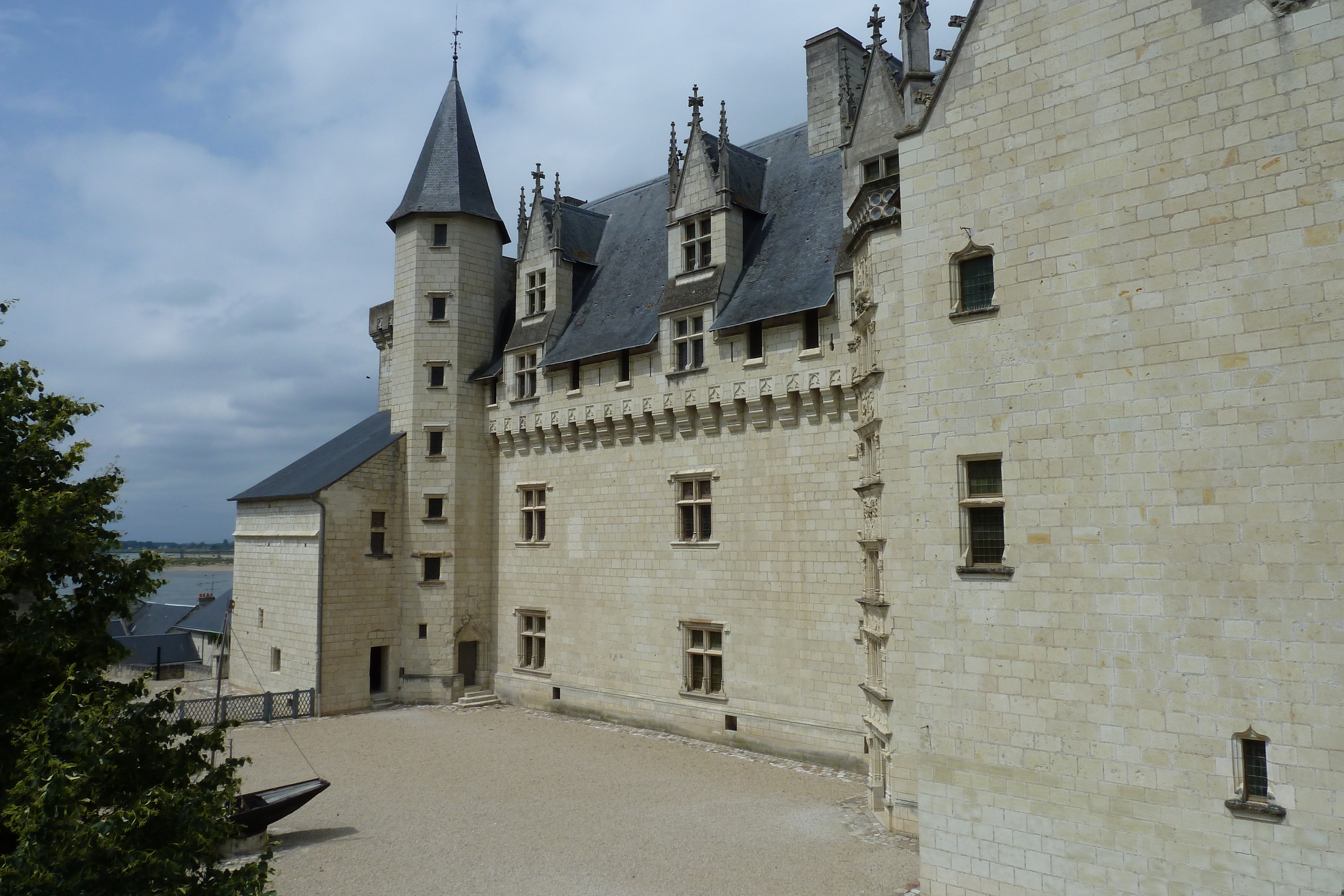 Picture France Montsoreau Castle 2011-05 83 - Around Montsoreau Castle