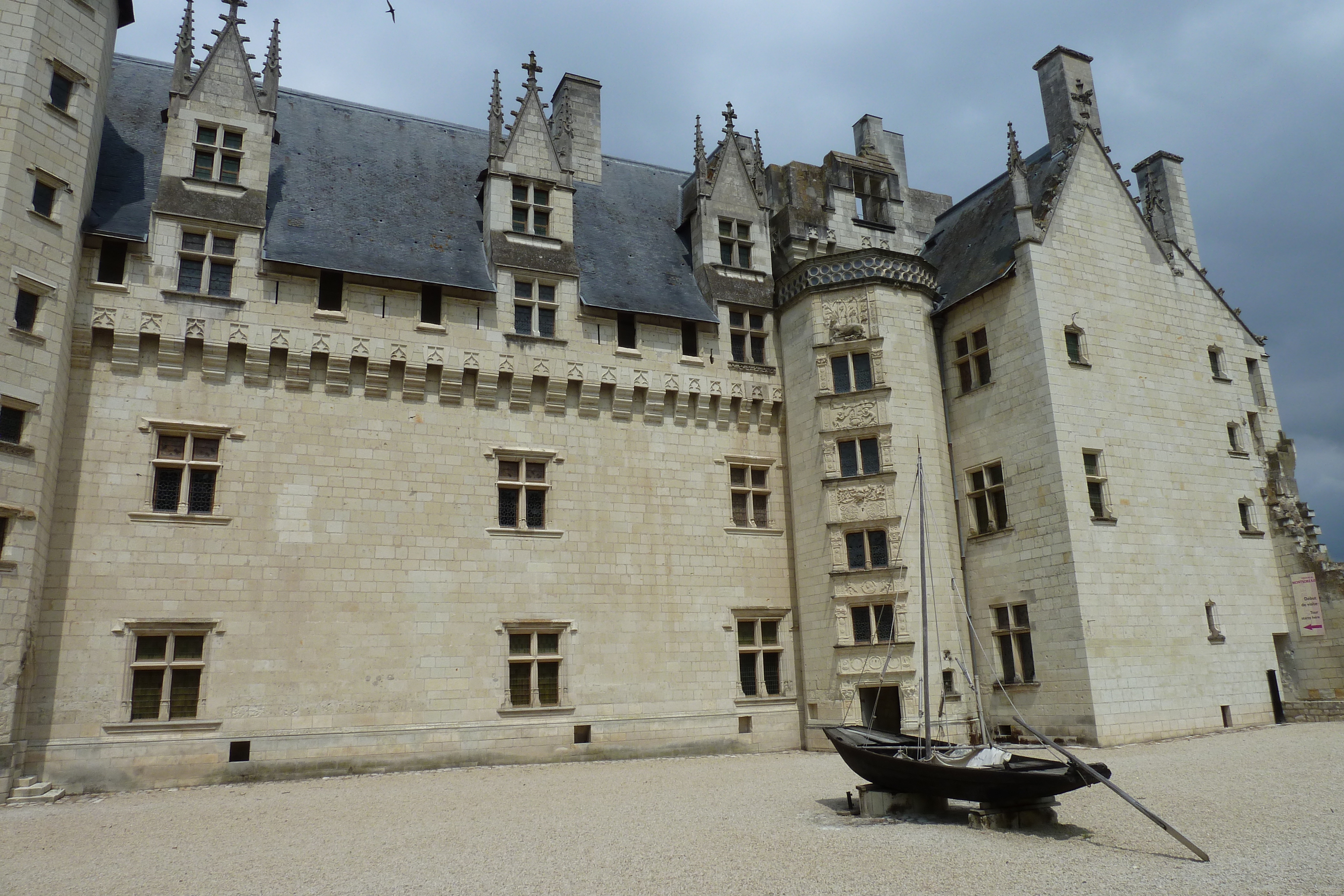 Picture France Montsoreau Castle 2011-05 106 - Around Montsoreau Castle