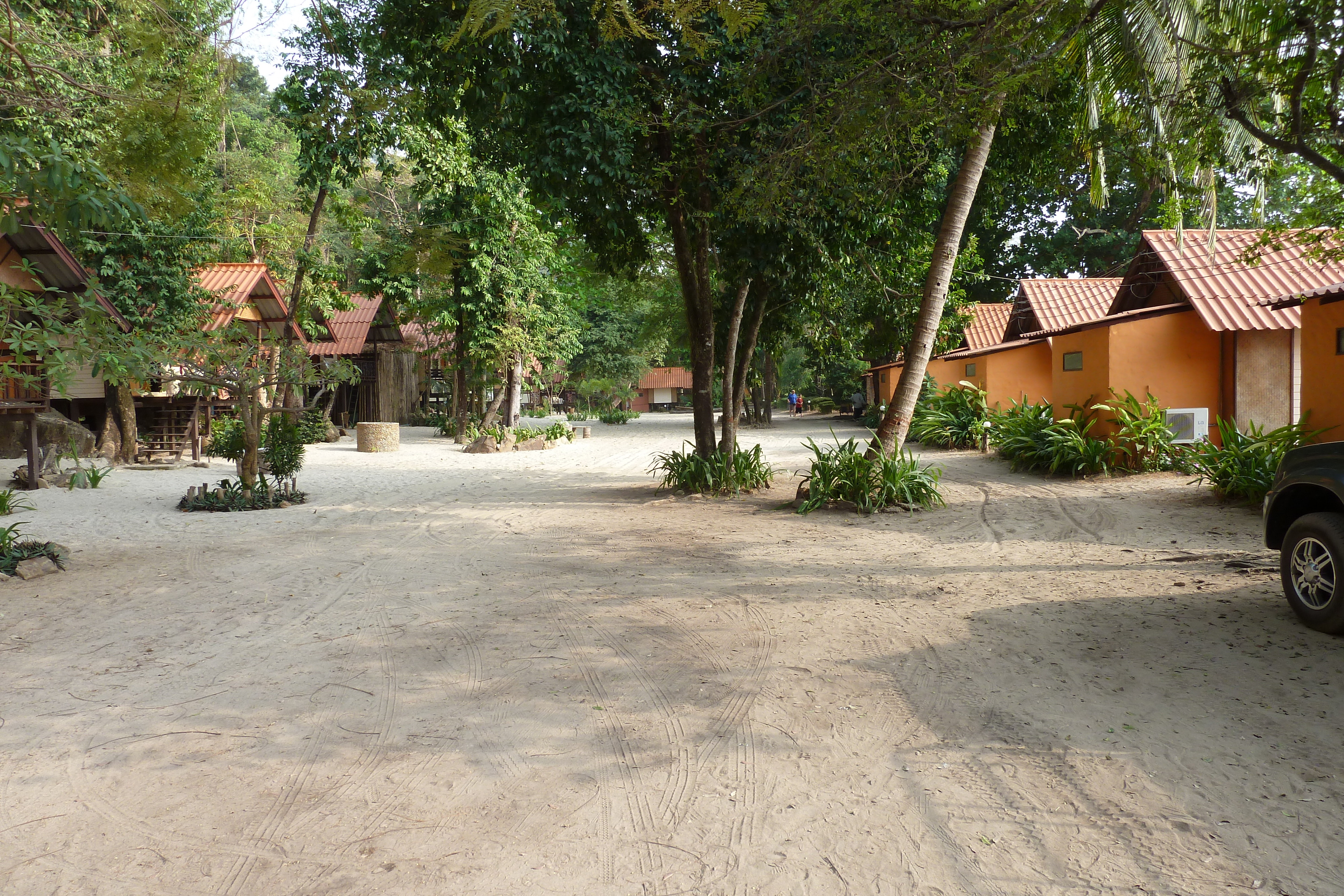 Picture Thailand Ko Chang White sand beach 2011-02 26 - Journey White sand beach