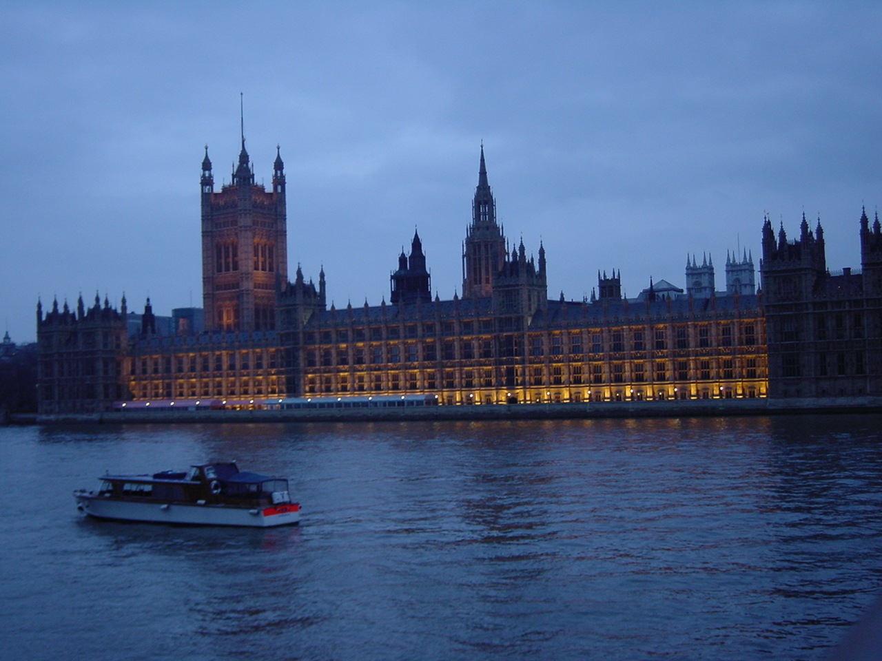 Picture United Kingdom London 2001-04 65 - Tours London