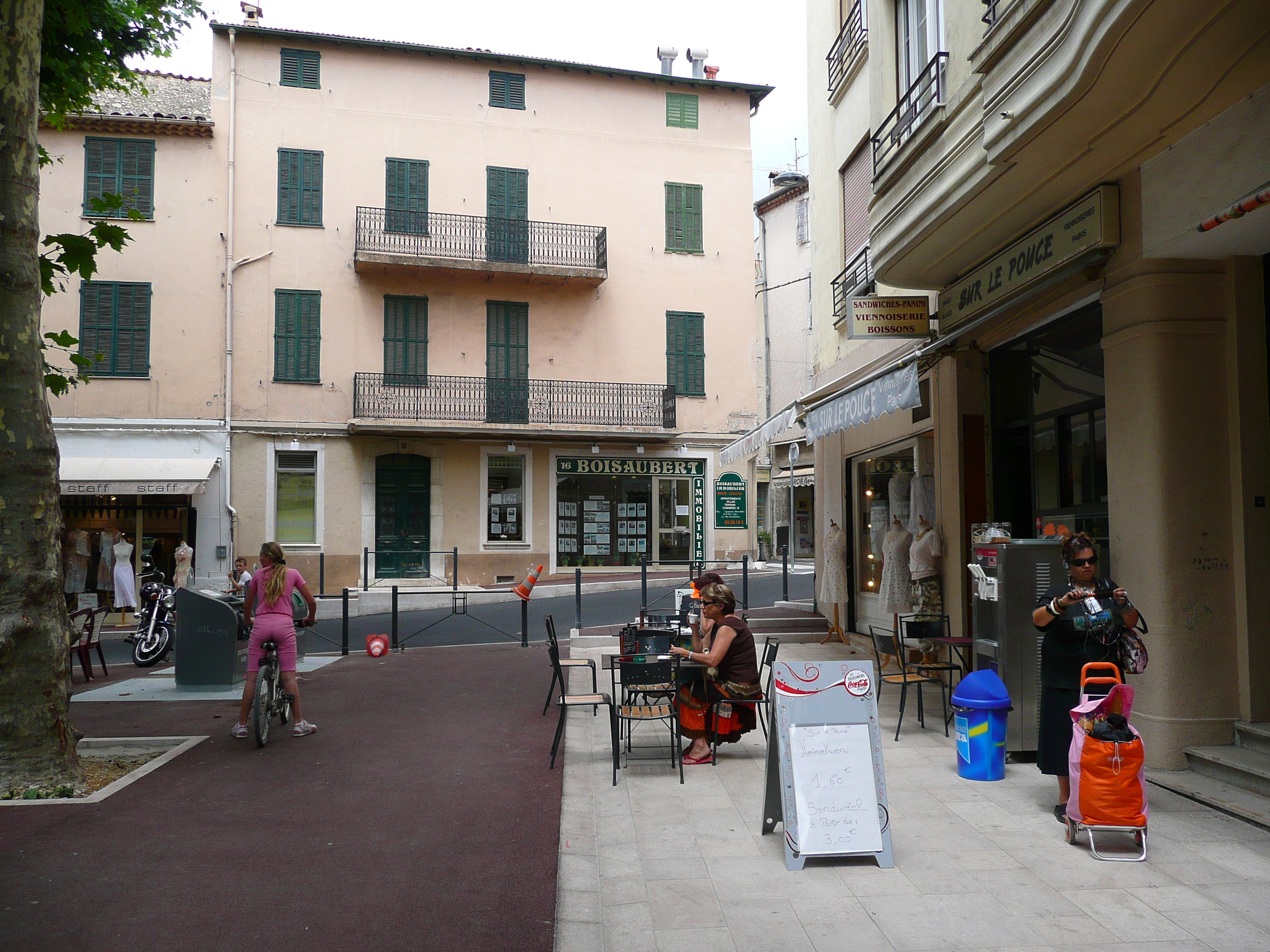 Picture France Vence Place du Grand Jardin 2007-07 18 - Center Place du Grand Jardin