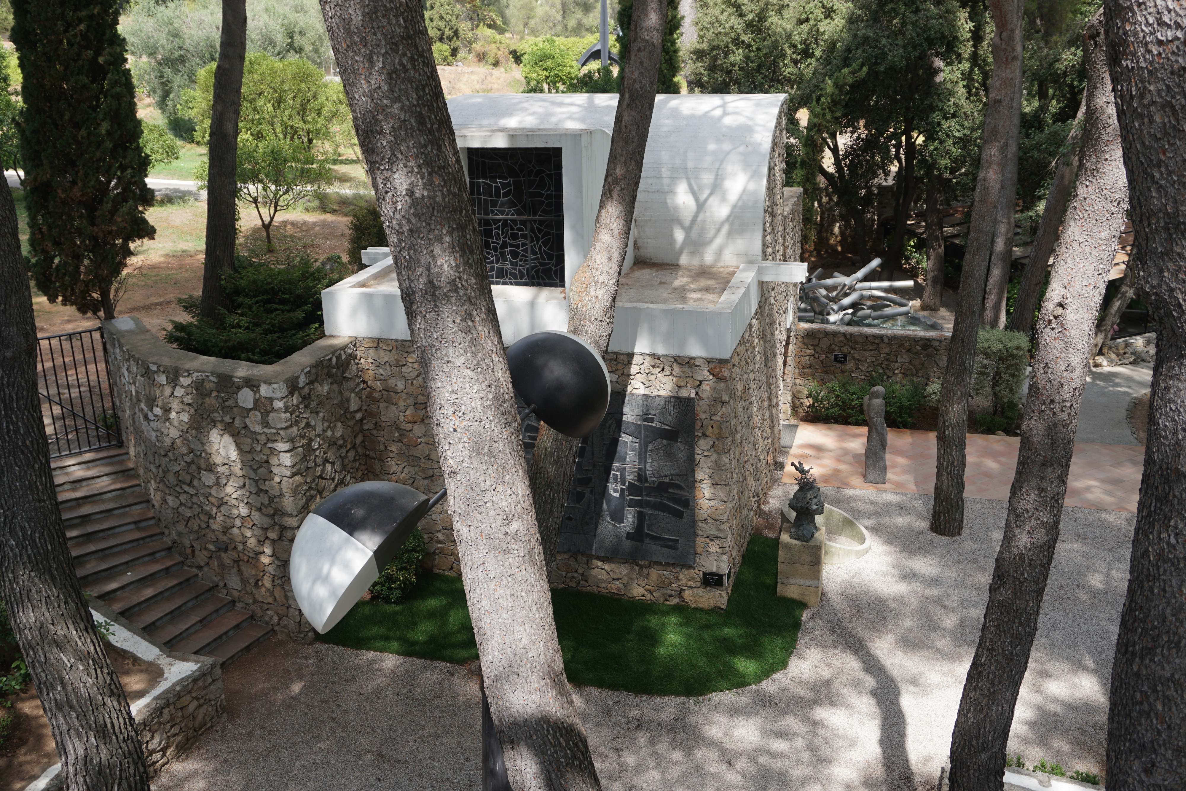 Picture France Saint Paul de Vence Fondation Maeght 2017-08 120 - Tours Fondation Maeght