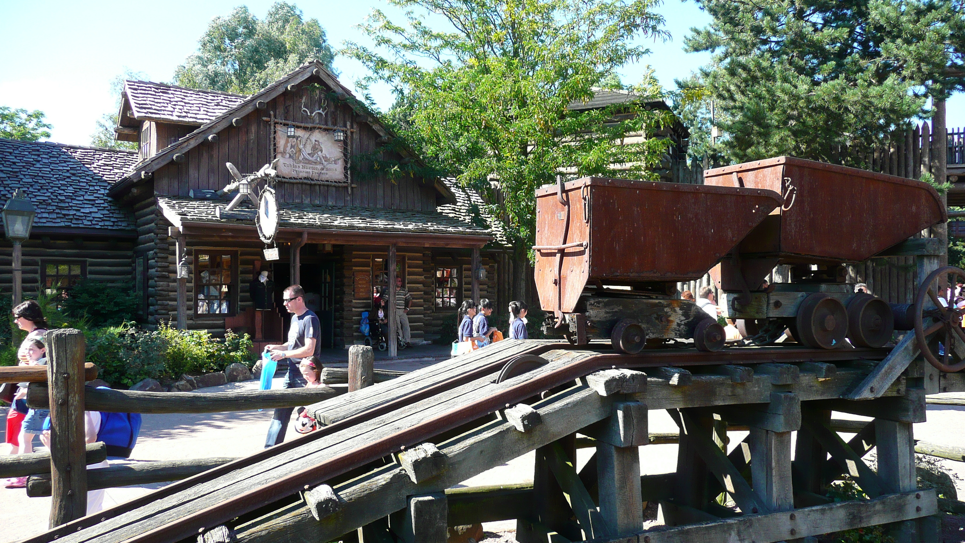 Picture France Disneyland Paris Legends of the wild west 2007-07 15 - Tour Legends of the wild west