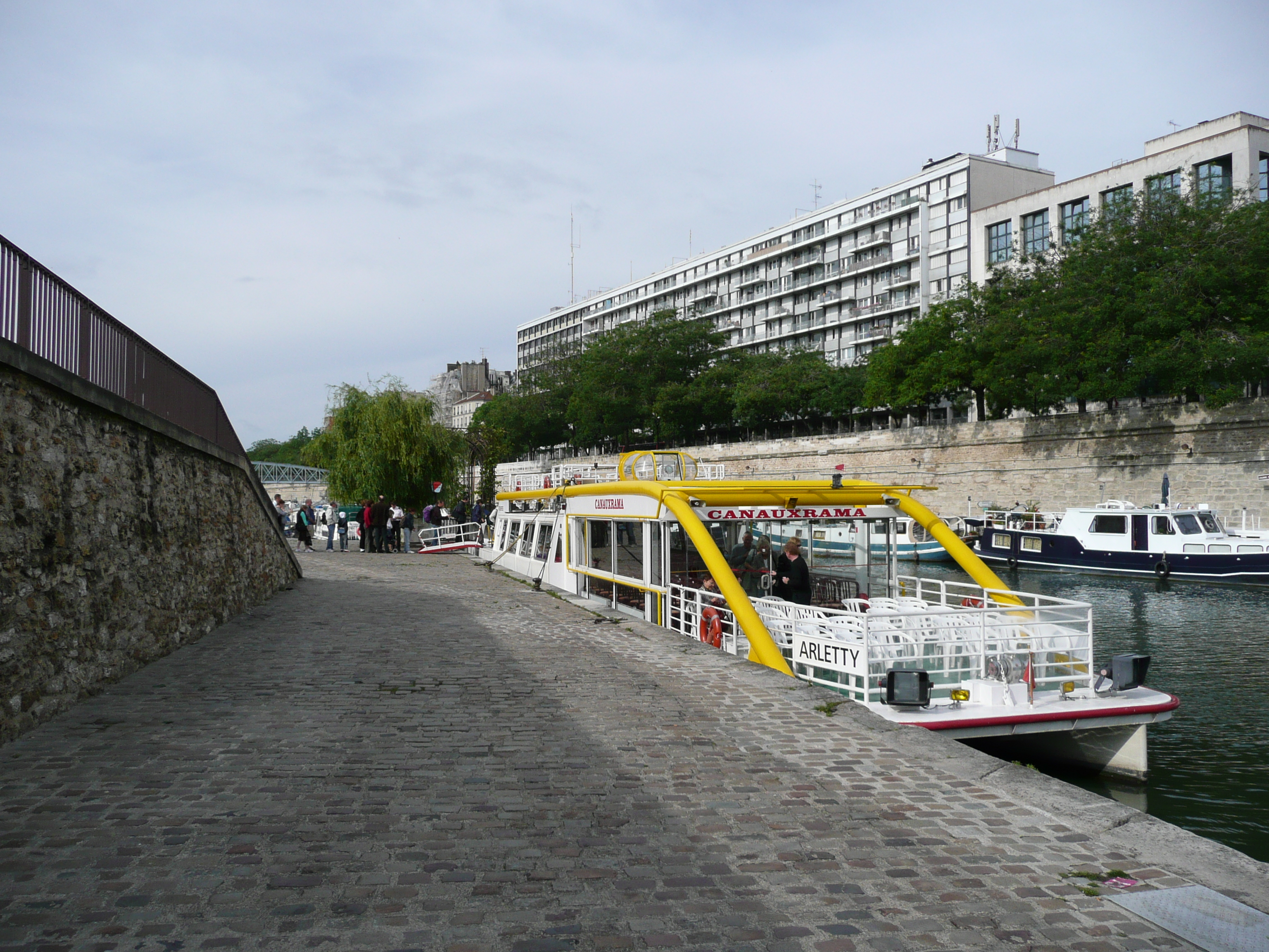 Picture France Paris Bastille Harbour 2007-06 58 - Around Bastille Harbour