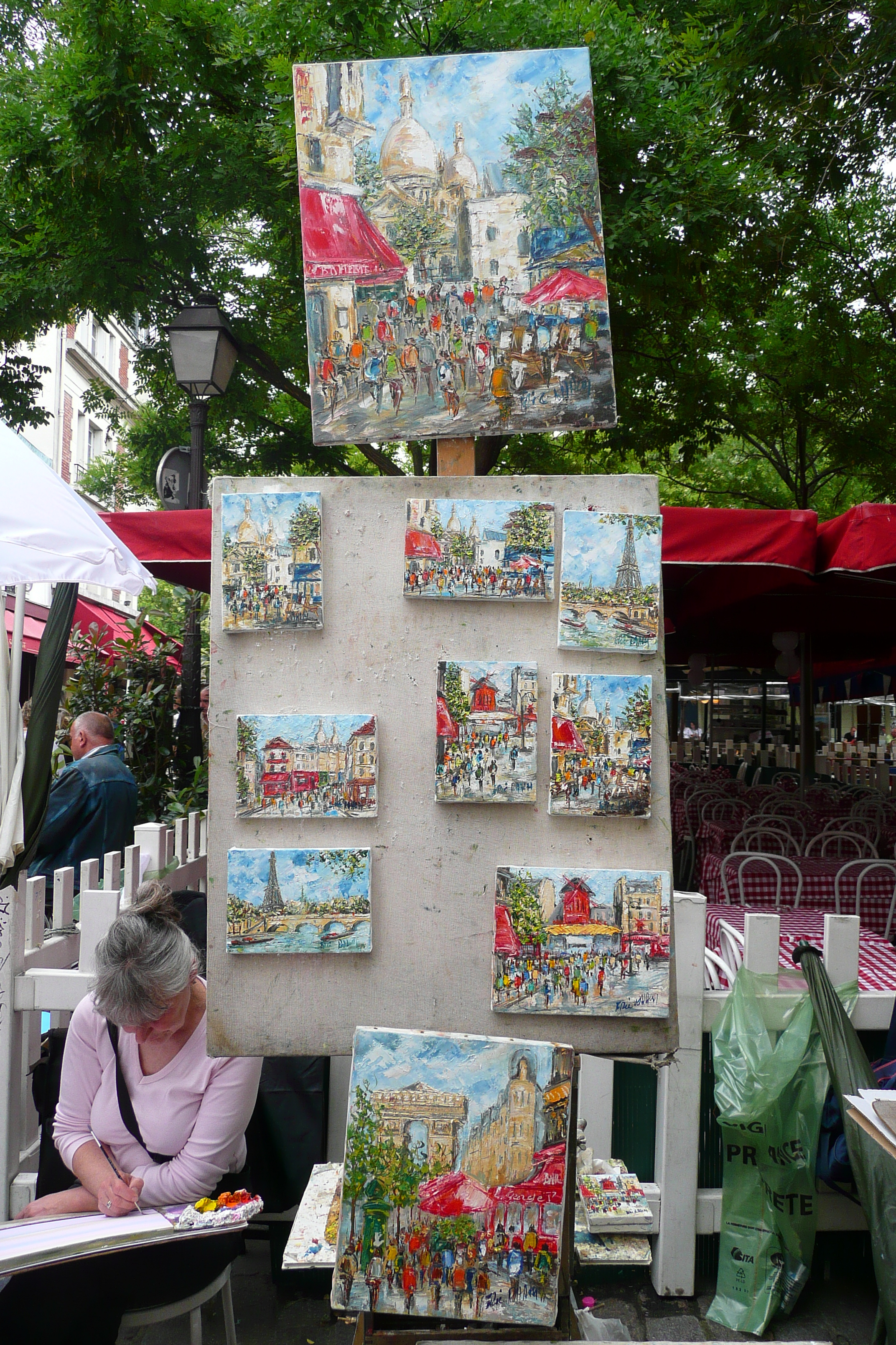 Picture France Paris Place du Tertre 2007-06 5 - Around Place du Tertre