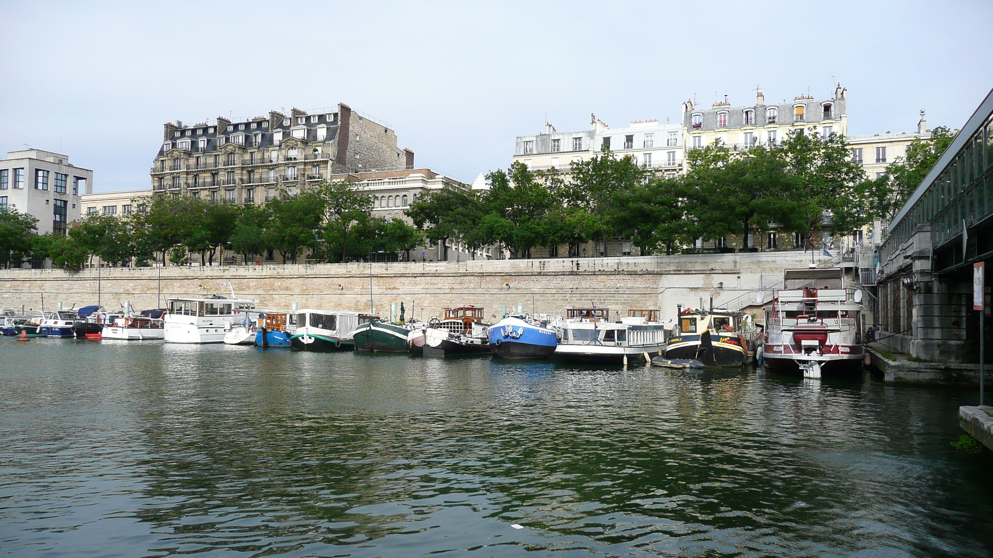 Picture France Paris Bastille Harbour 2007-06 53 - Tour Bastille Harbour