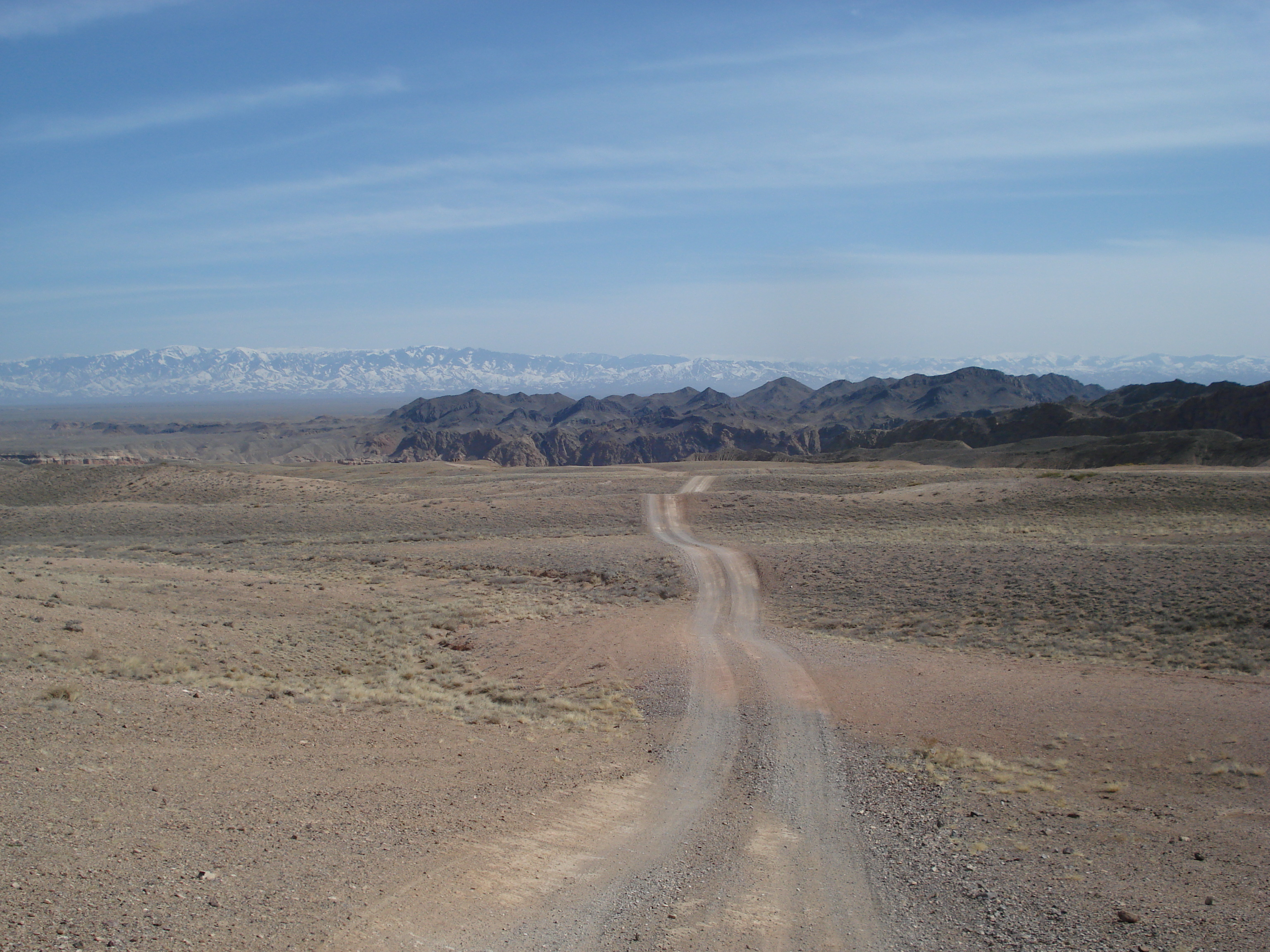 Picture Kazakhstan Charyn Canyon 2007-03 14 - Around Charyn Canyon