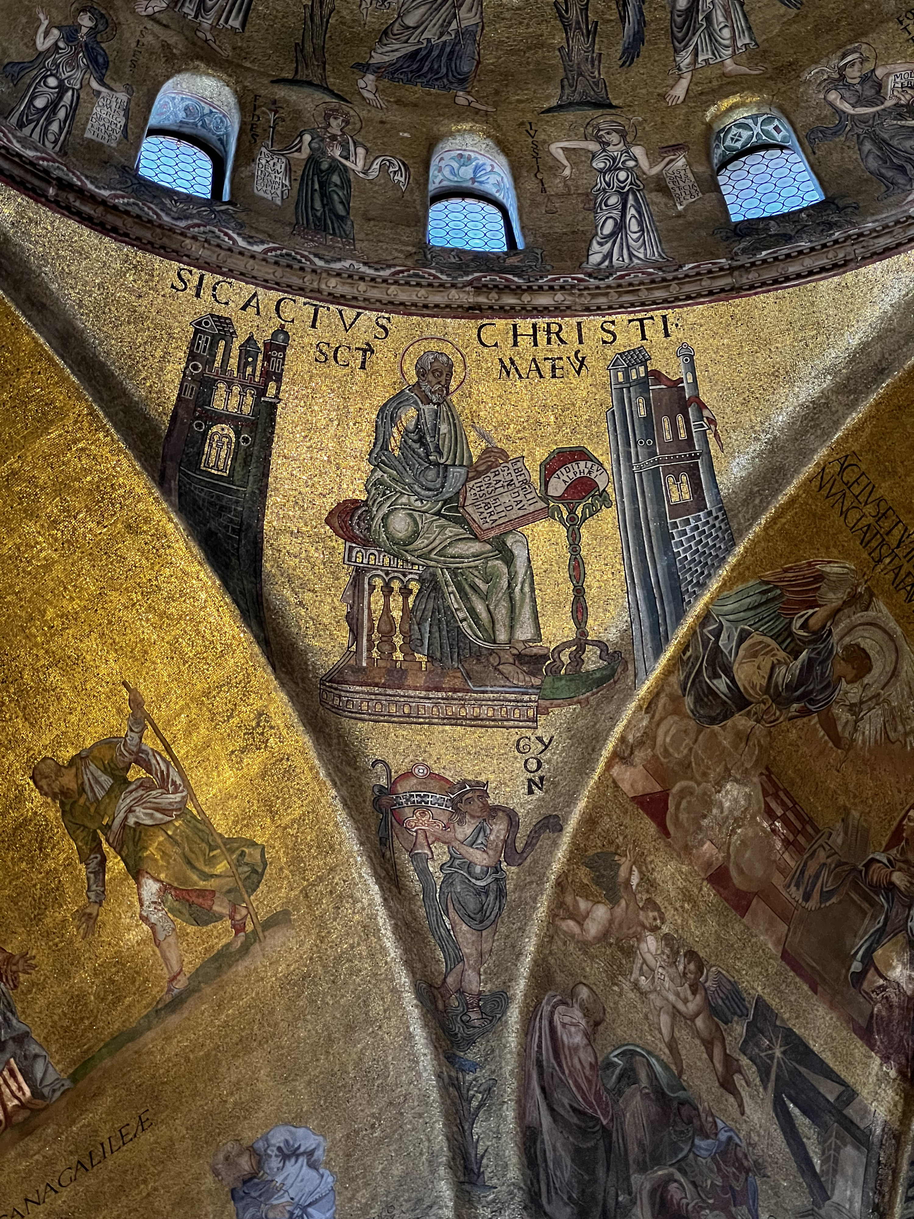 Picture Italy Venice Saint Mark's Basilica 2022-05 279 - Center Saint Mark's Basilica