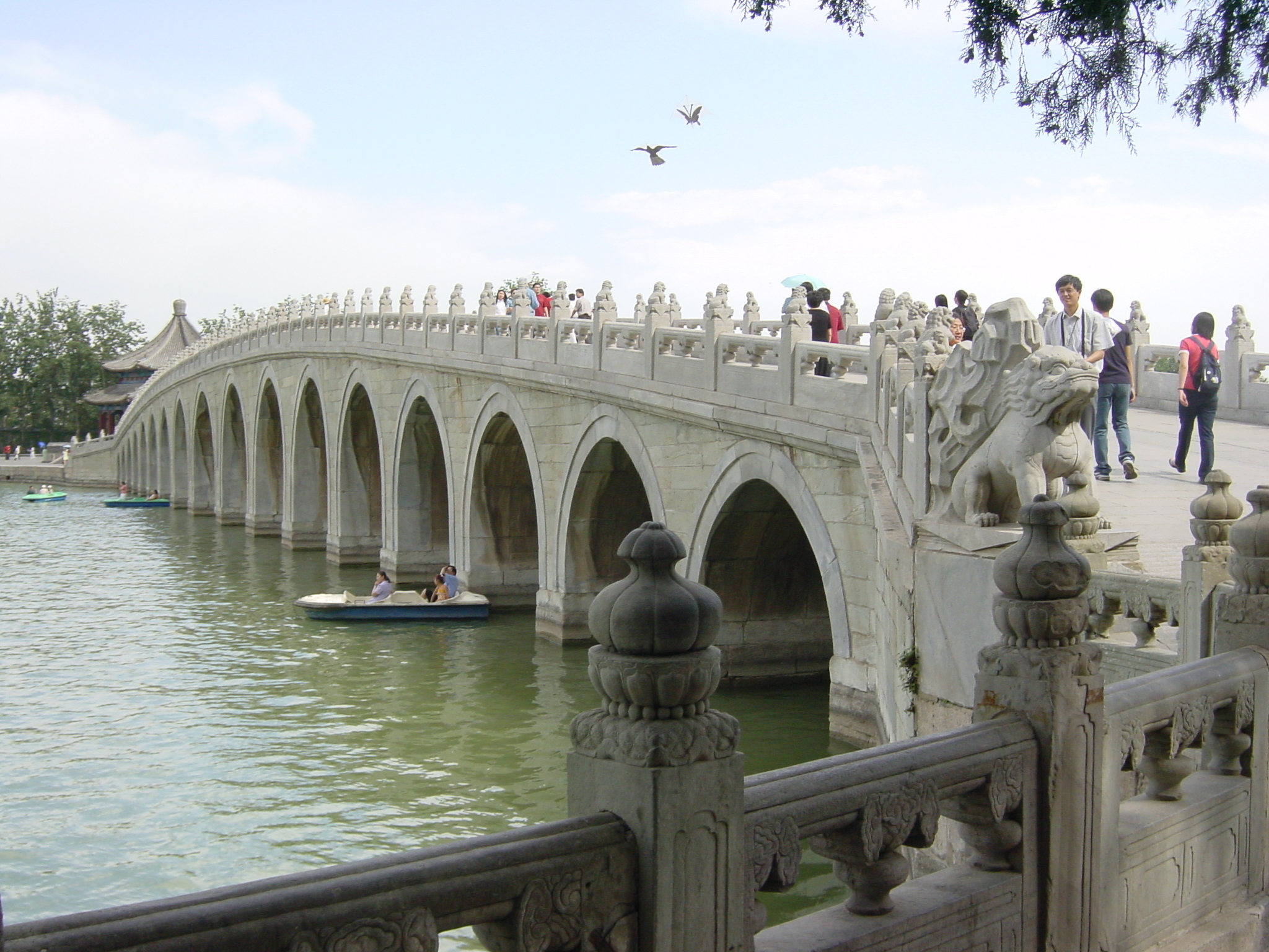 Picture China Beijing Summer Palace 2002-05 56 - Around Summer Palace