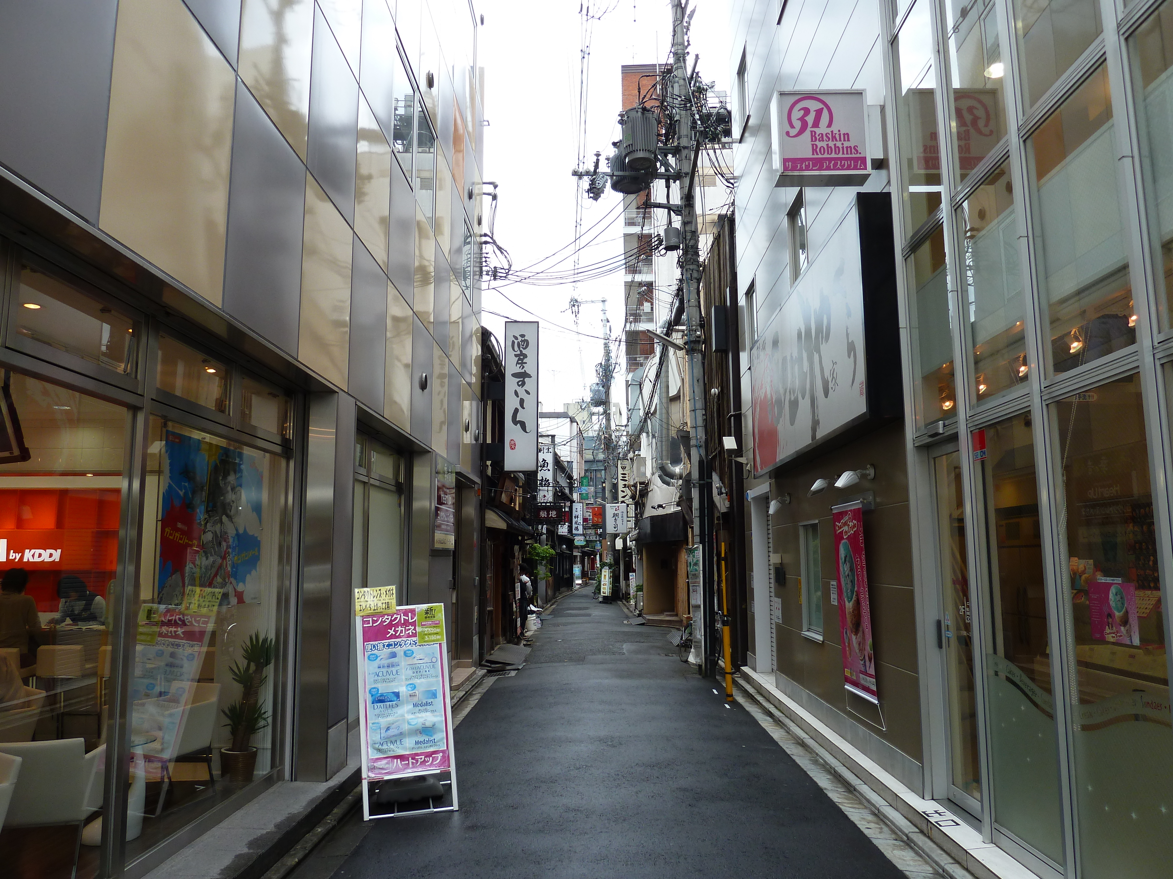 Picture Japan Kyoto Shijo dori 2010-06 69 - Discovery Shijo dori