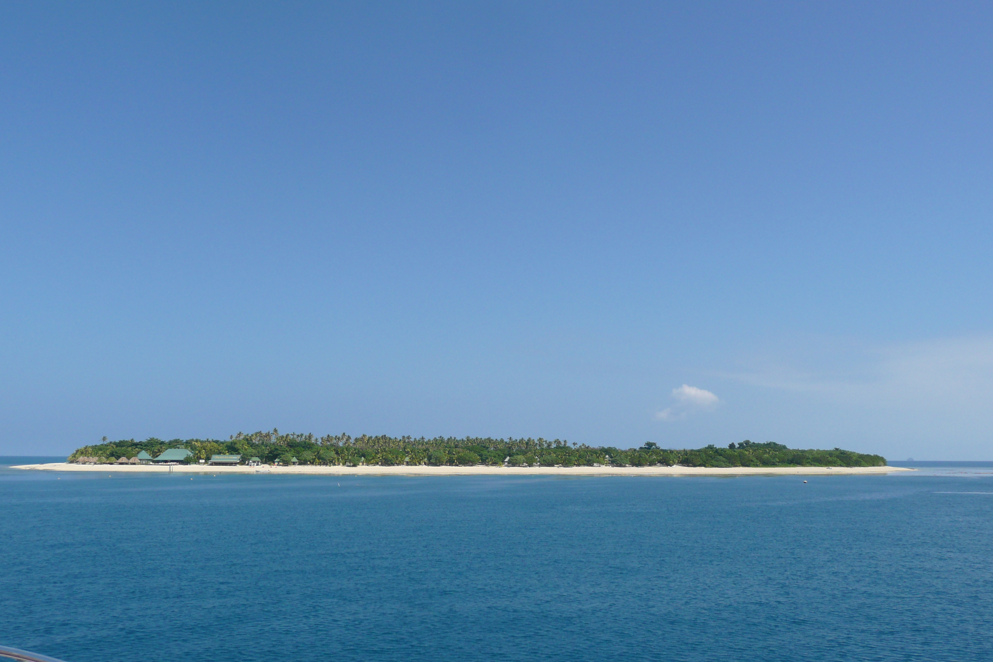 Picture Fiji Bounty Island 2010-05 6 - Center Bounty Island