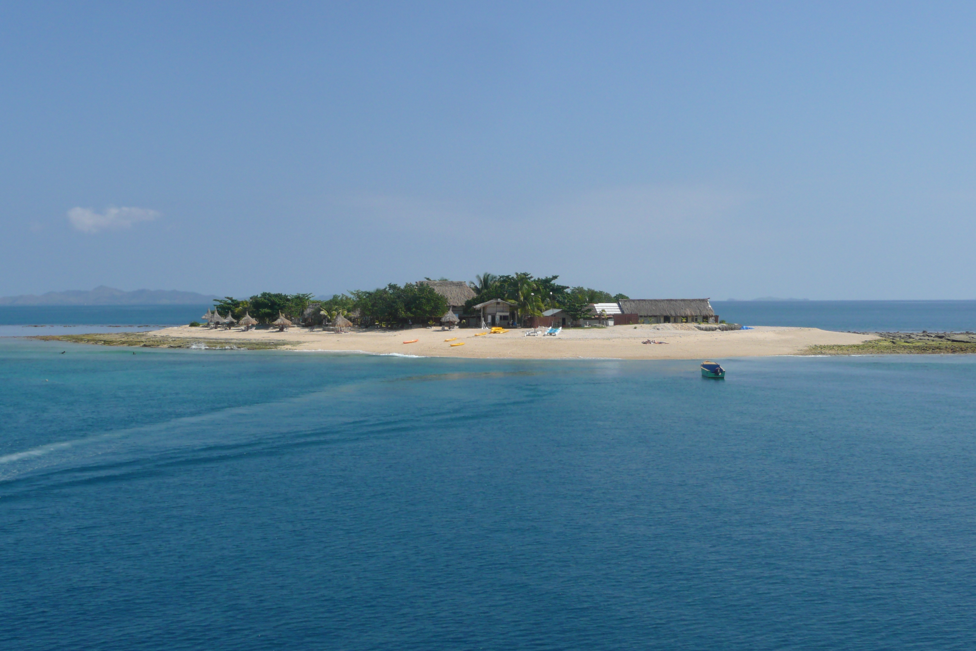 Picture Fiji Bounty Island 2010-05 3 - Discovery Bounty Island