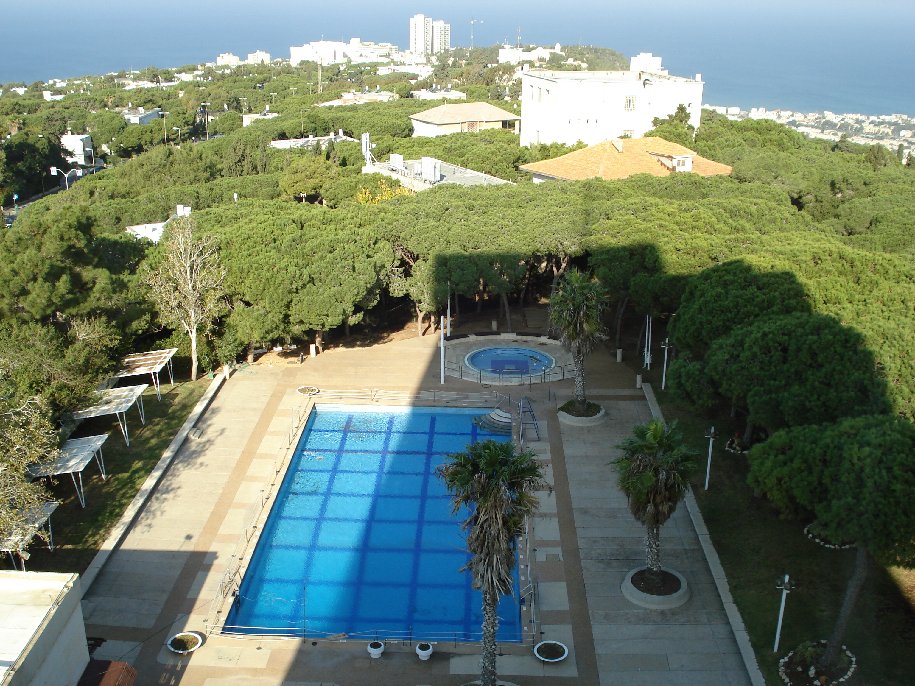 Picture Israel Haifa Dan Carmel Hotel 2006-12 14 - Discovery Dan Carmel Hotel