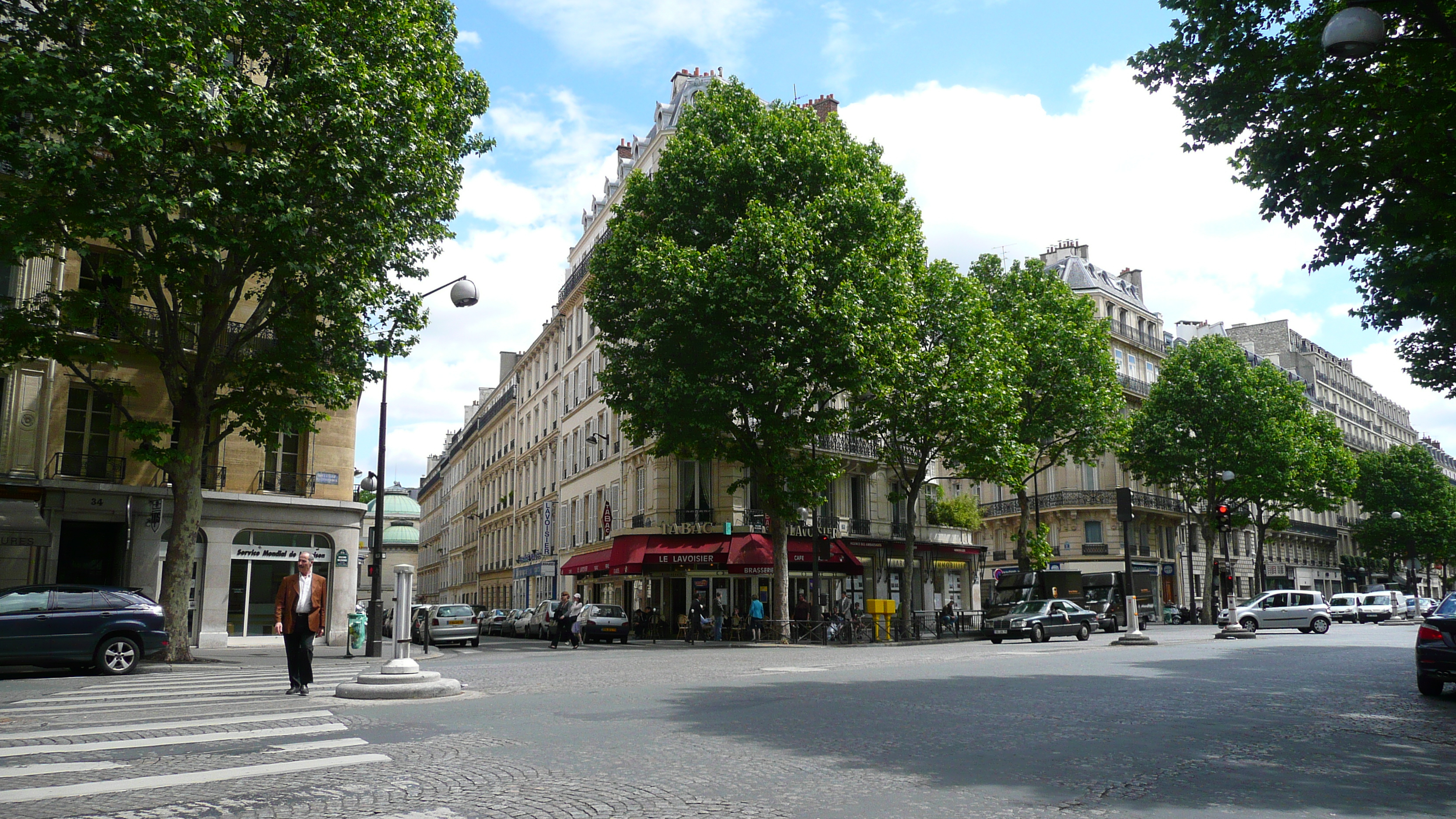 Picture France Paris Boulevard Malesherbes 2007-05 29 - Tours Boulevard Malesherbes