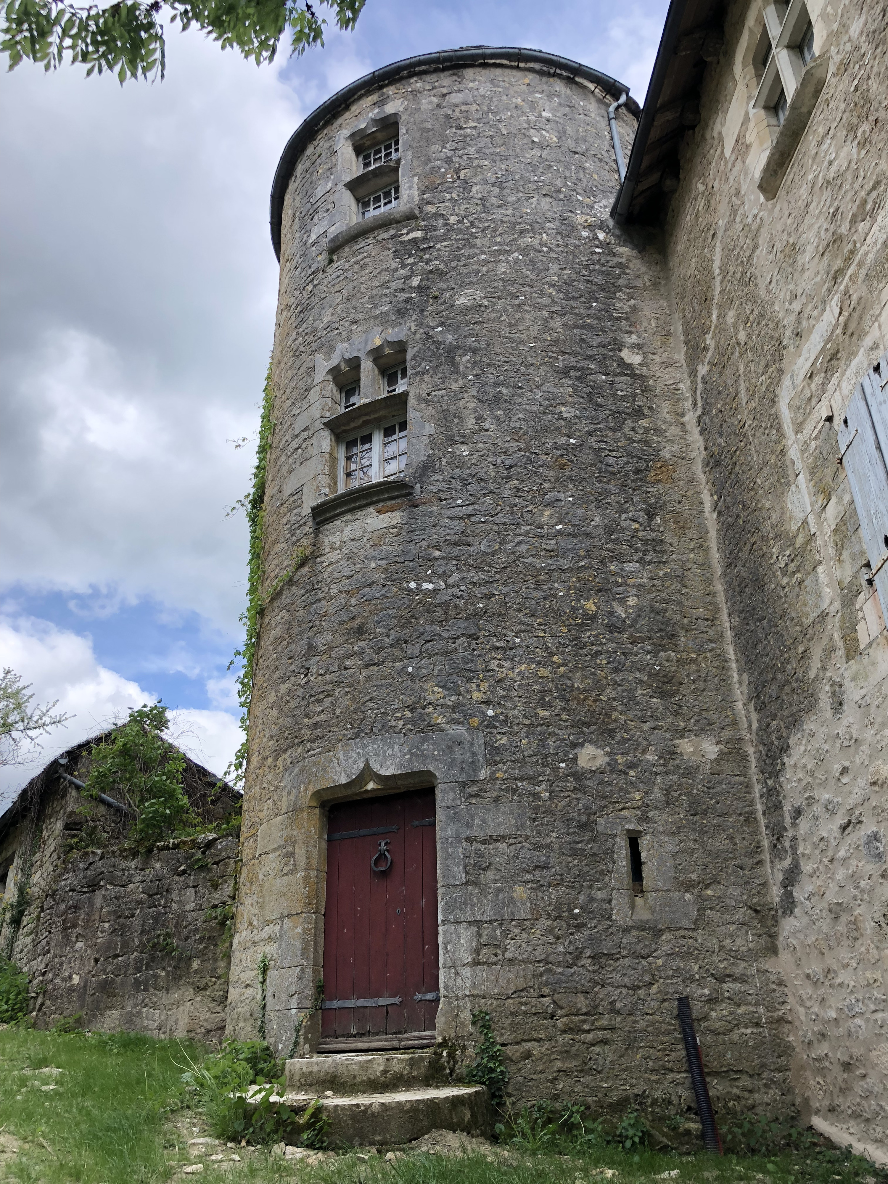 Picture France Turenne 2018-04 163 - Tours Turenne