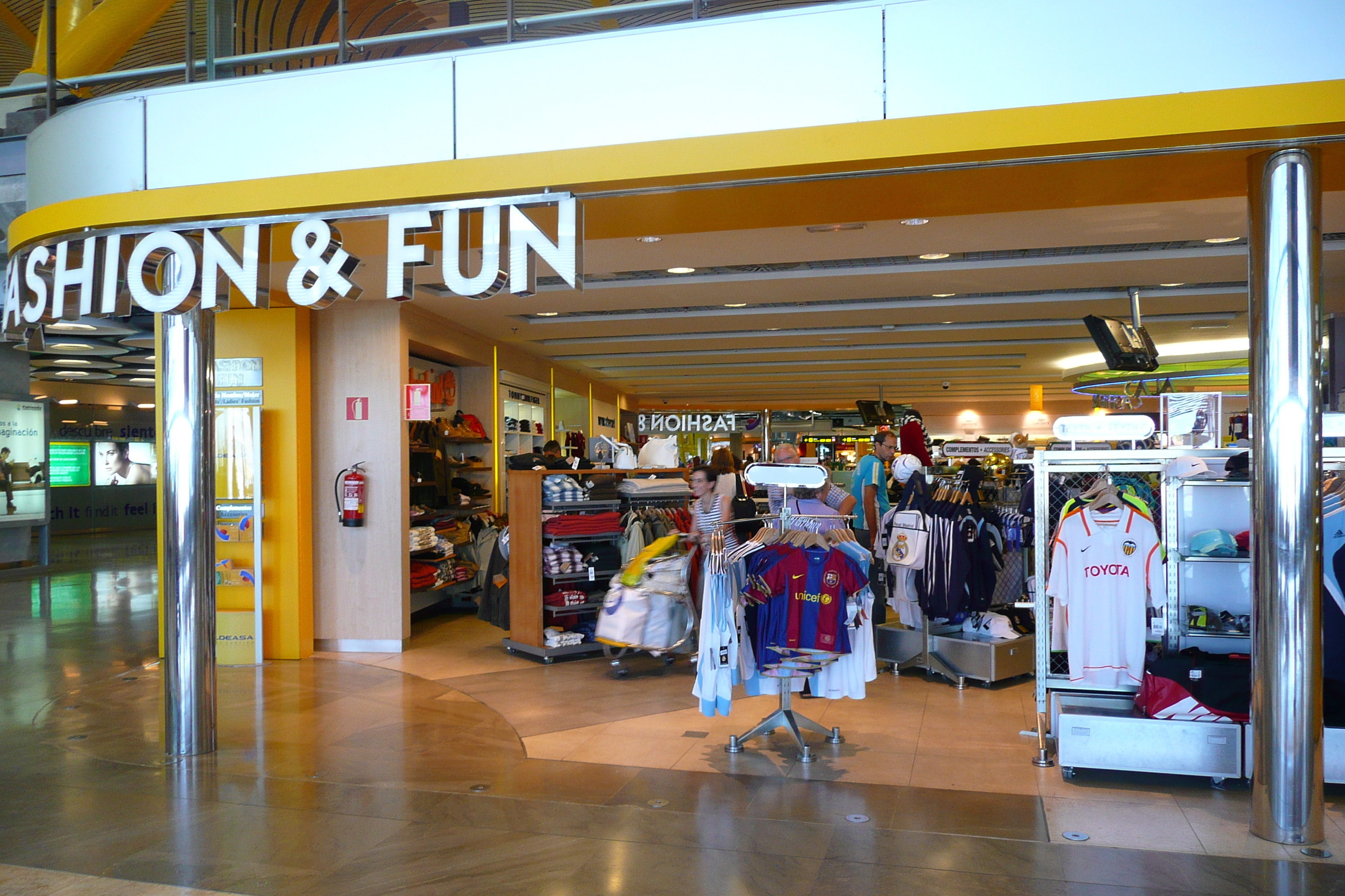 Picture Spain Madrid Barajas Airport 2007-09 57 - Tours Barajas Airport