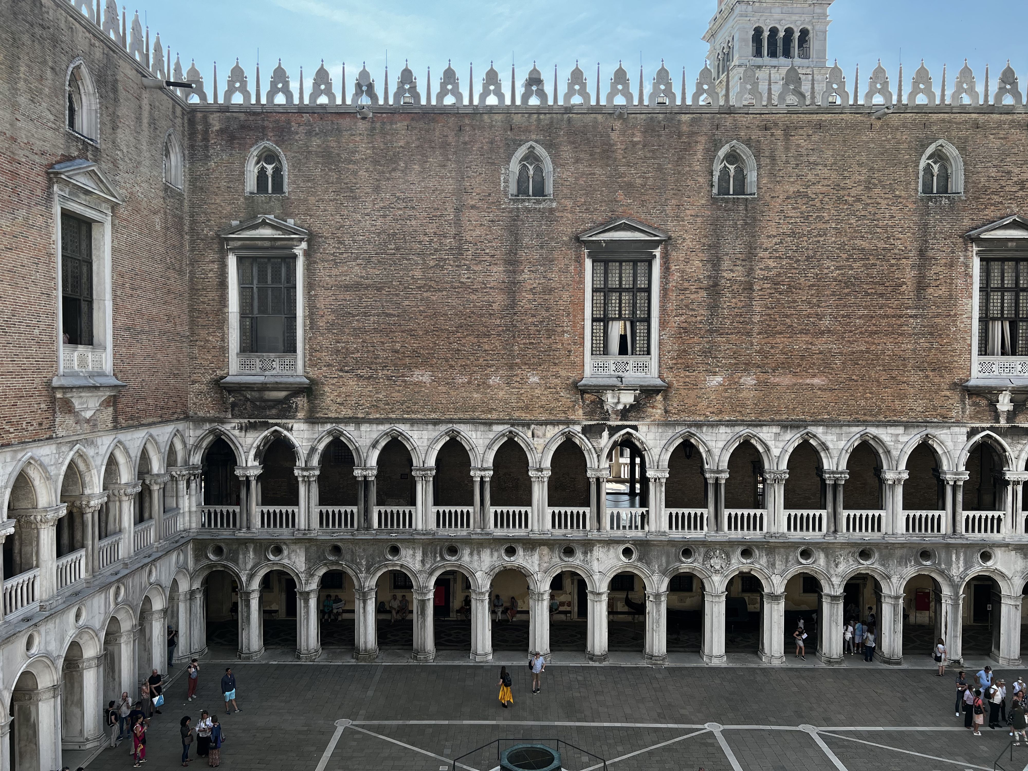 Picture Italy Venice Doge's Palace (Palazzo Ducale) 2022-05 87 - Center Doge's Palace (Palazzo Ducale)