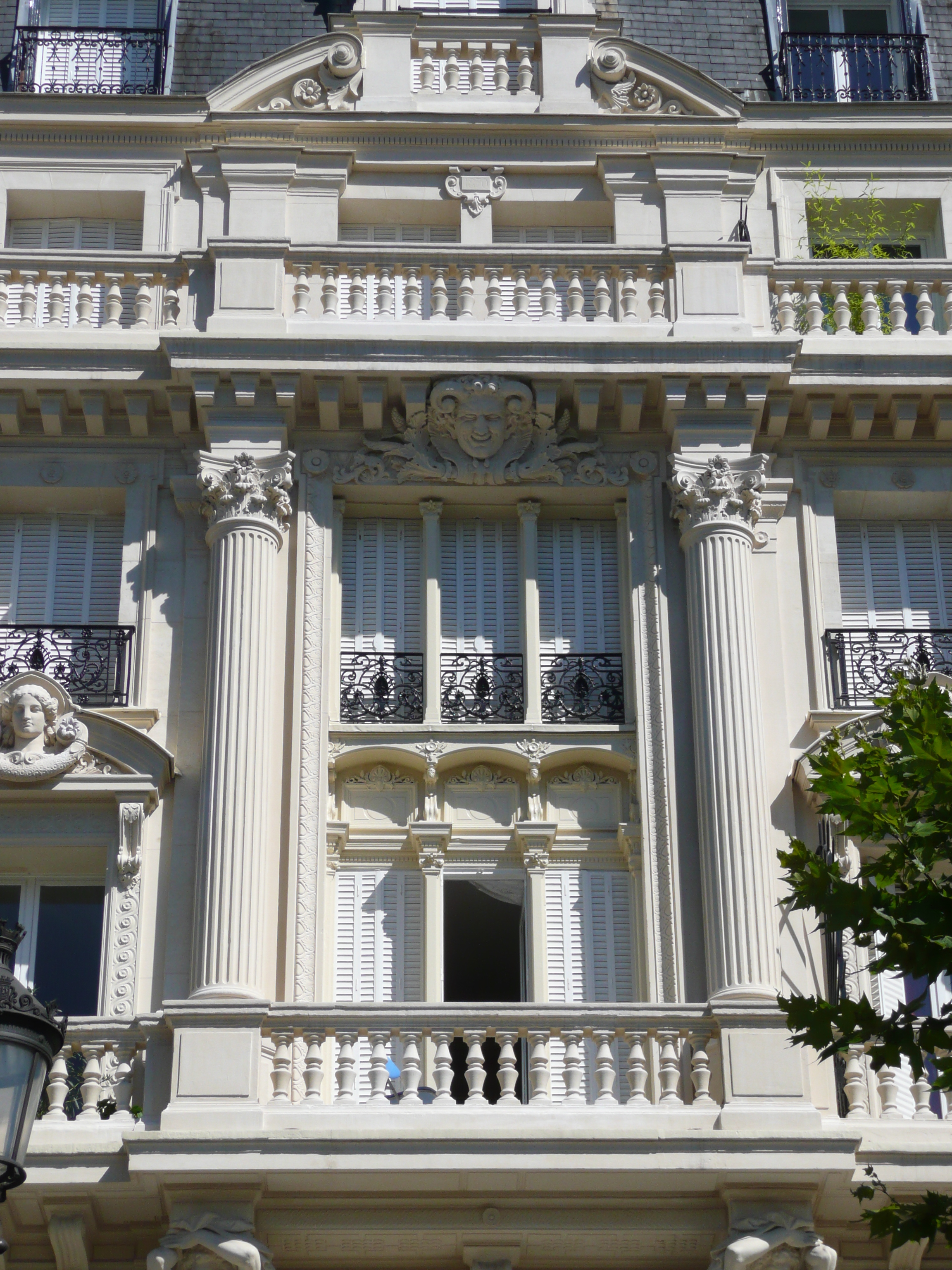 Picture France Paris Rue La Fayette 2007-08 137 - Discovery Rue La Fayette