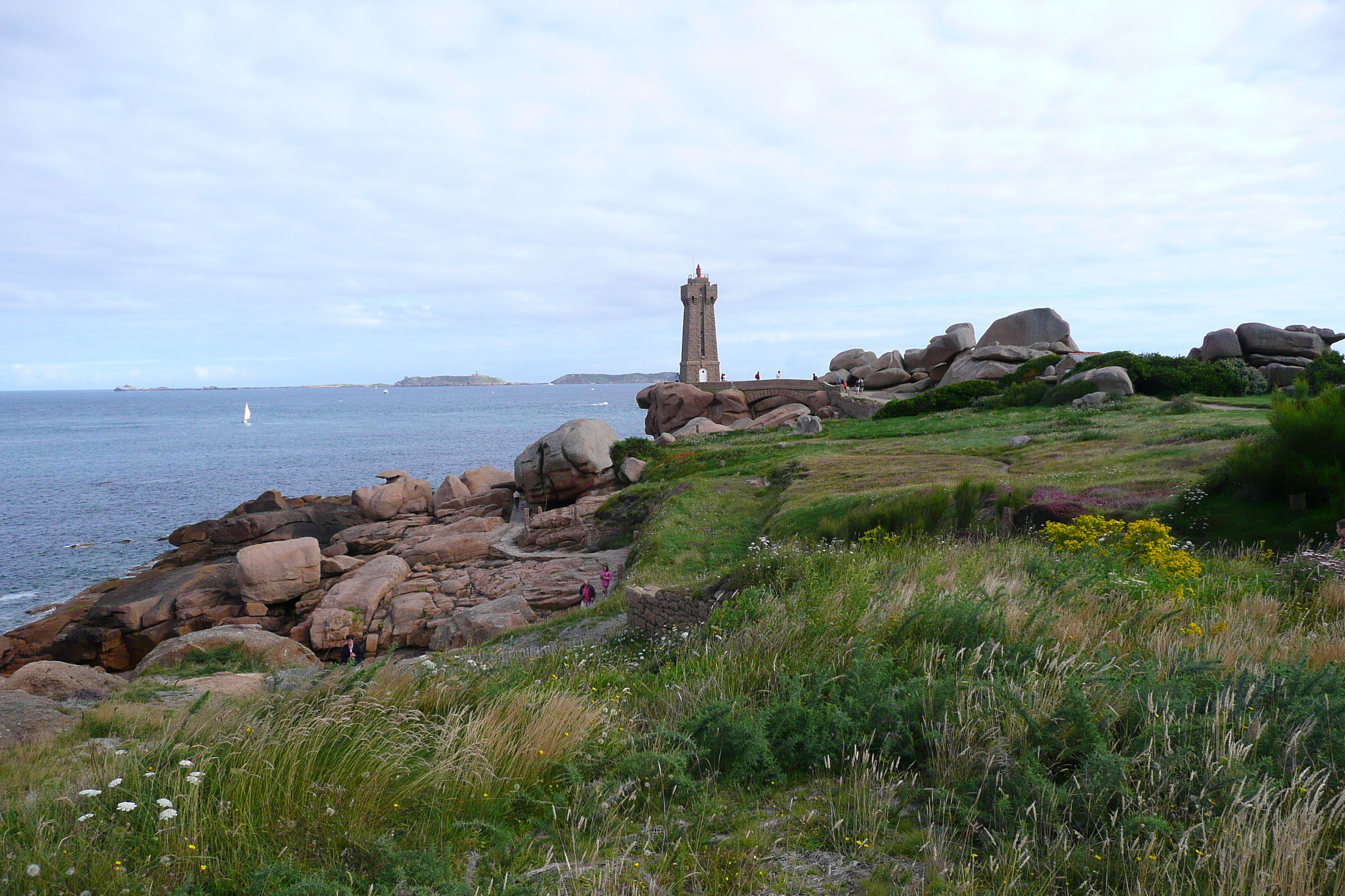 Picture France Perros Guirec Ploumanach 2007-08 29 - Tour Ploumanach