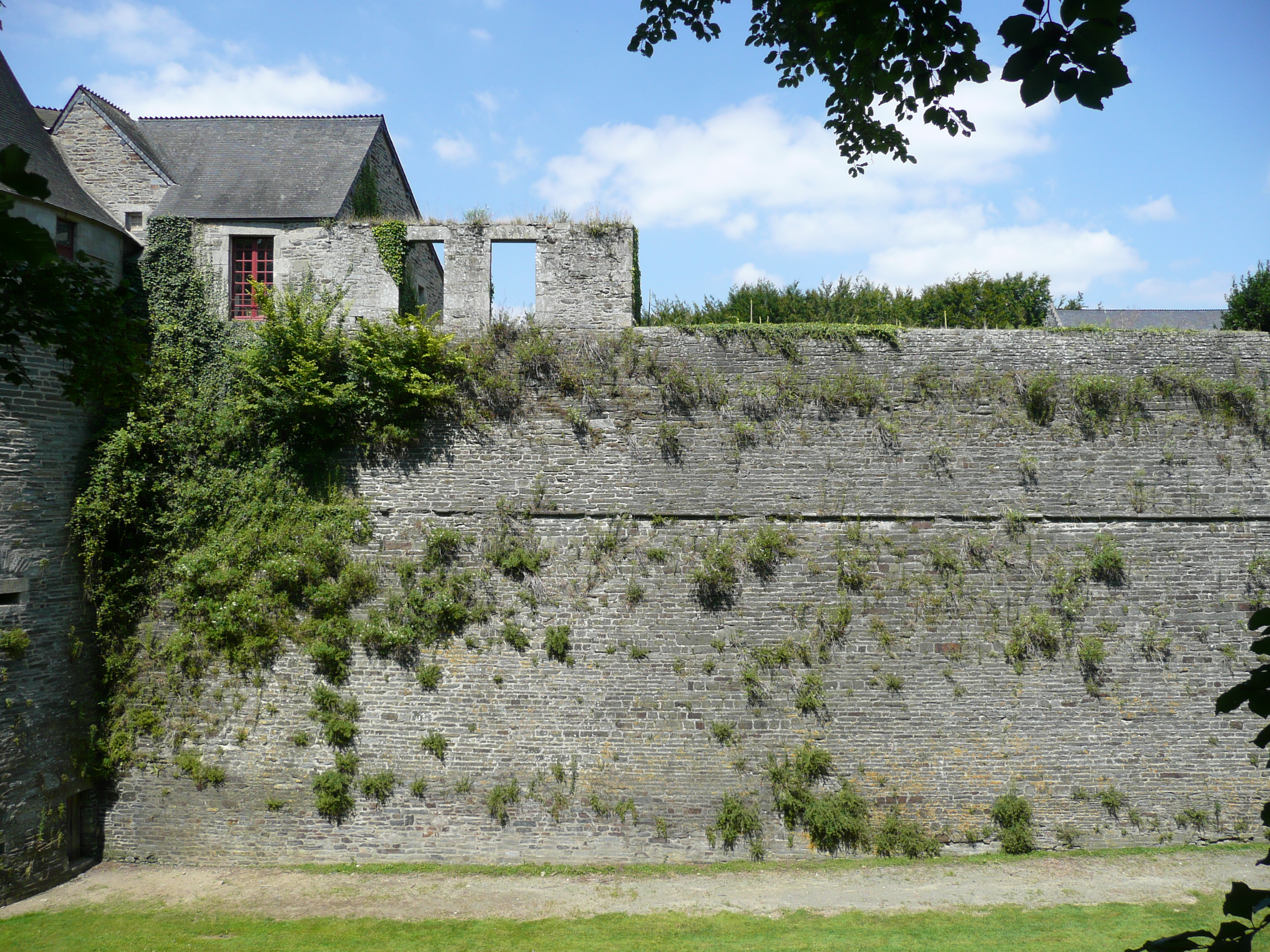 Picture France Pontivy Rohan's Dukes Castle 2007-08 135 - Around Rohan's Dukes Castle