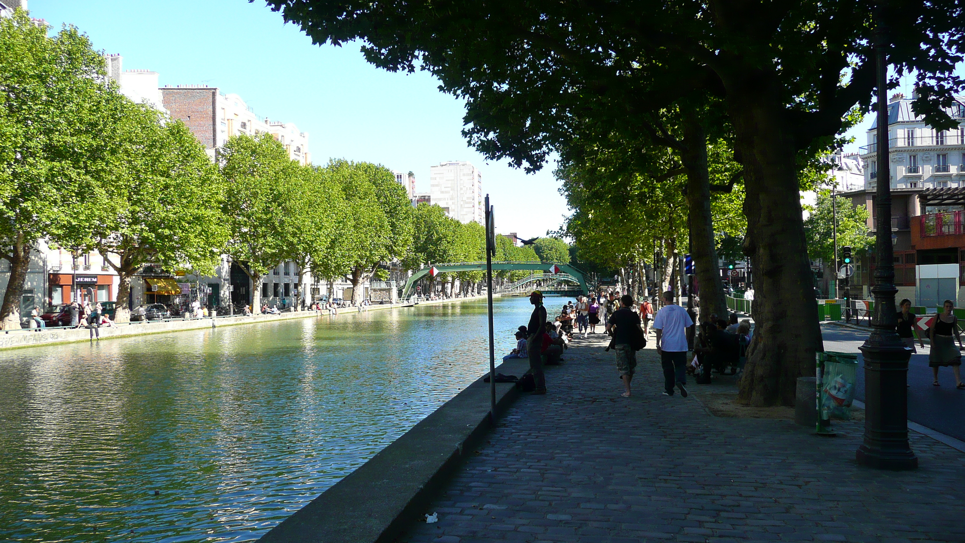 Picture France Paris Canal St Martin 2007-08 158 - Center Canal St Martin