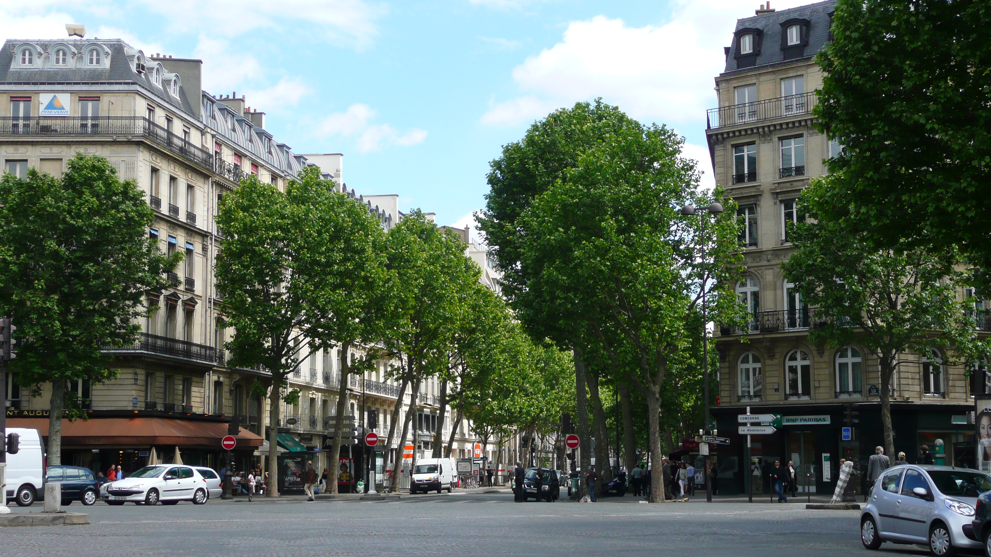 Picture France Paris Boulevard Malesherbes 2007-05 5 - Center Boulevard Malesherbes