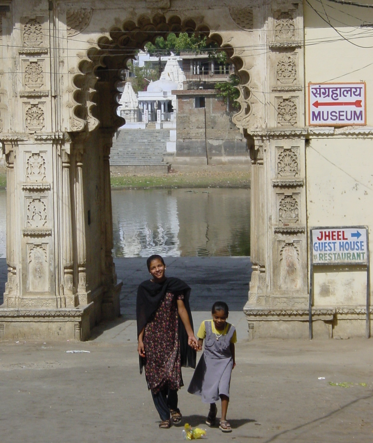 Picture India 2003-05 9 - Journey India