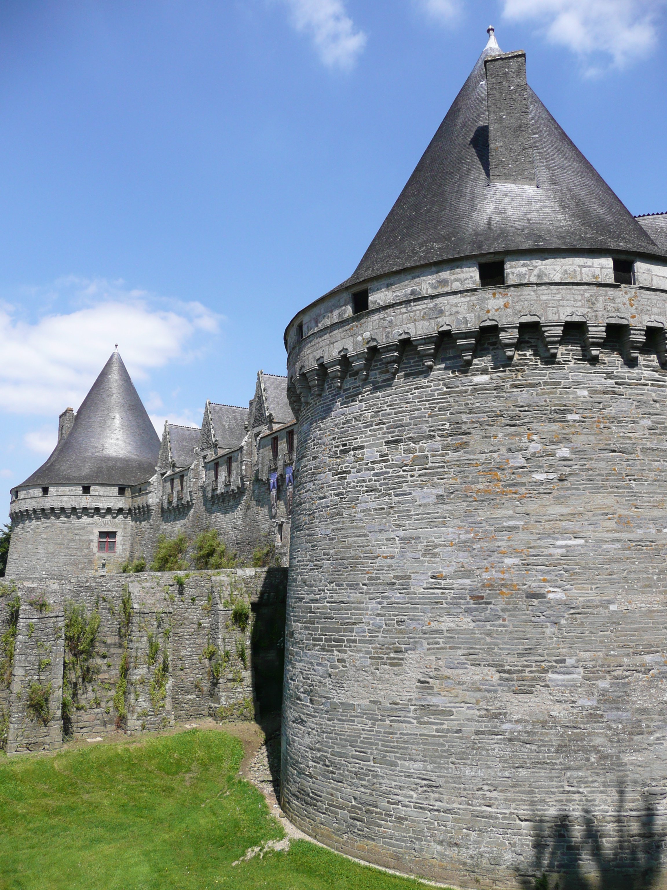 Picture France Pontivy Rohan's Dukes Castle 2007-08 11 - Tour Rohan's Dukes Castle