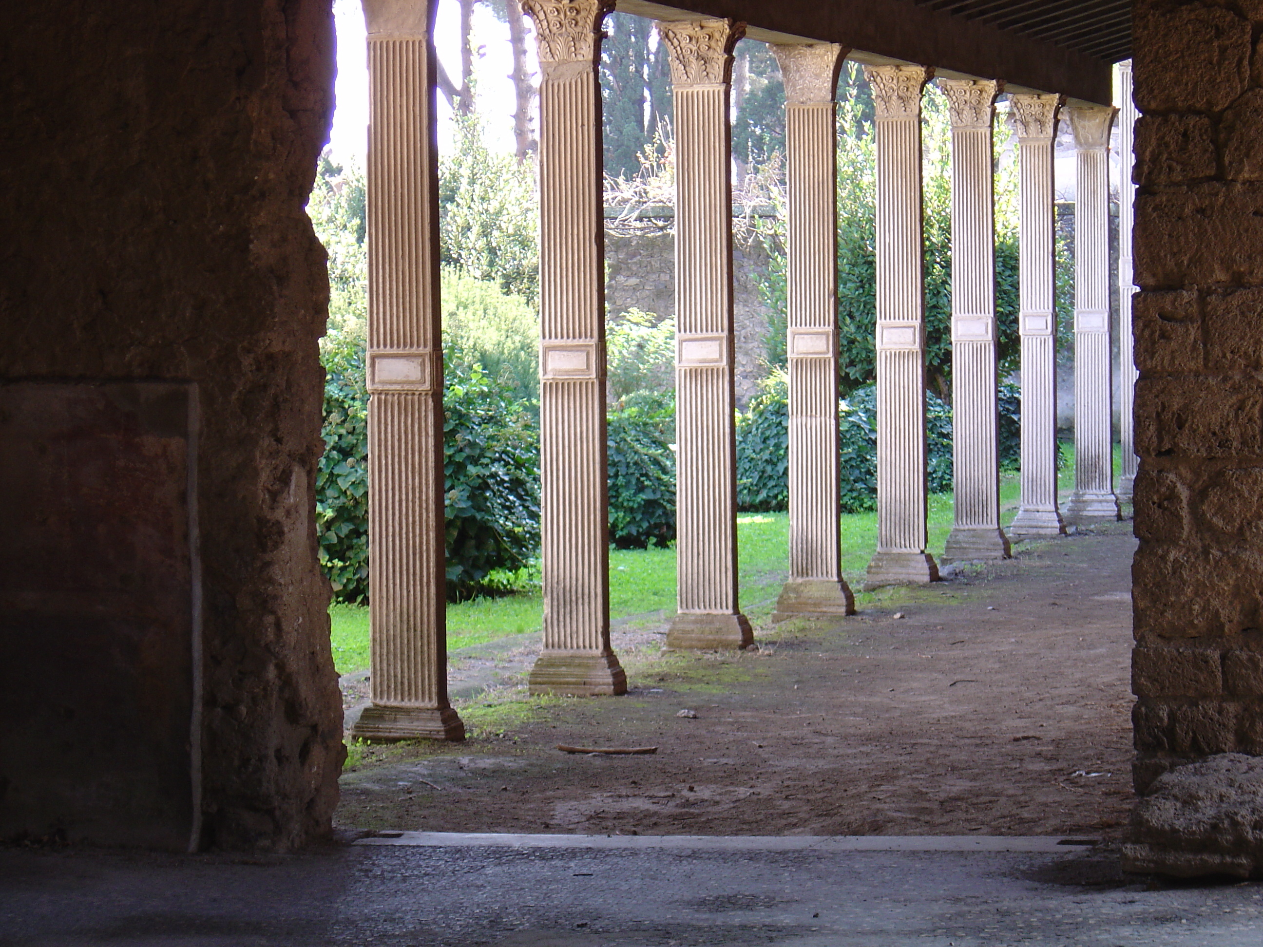 Picture Italy Pompei 2004-11 82 - Discovery Pompei