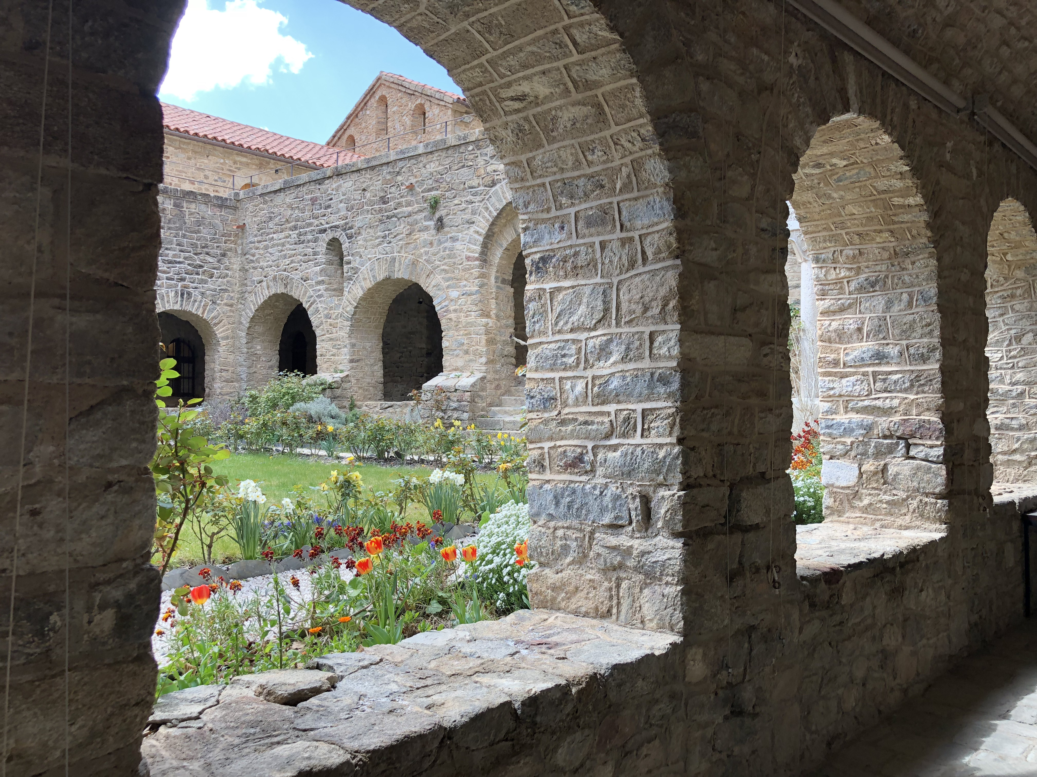 Picture France Abbaye Saint Martin du Canigou 2018-04 17 - Tours Abbaye Saint Martin du Canigou