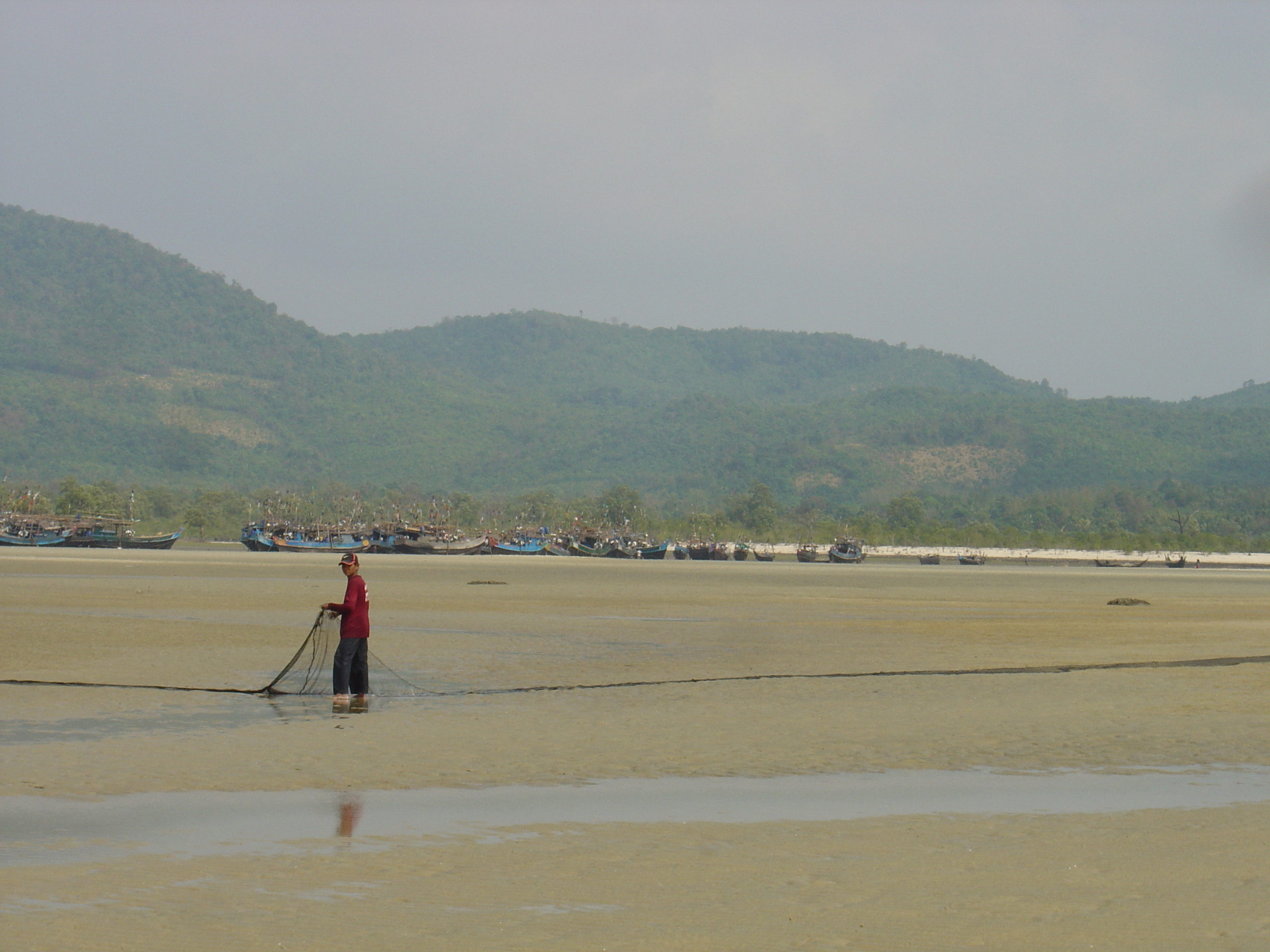 Picture Myanmar Maungmagan North 2005-01 36 - Recreation Maungmagan North