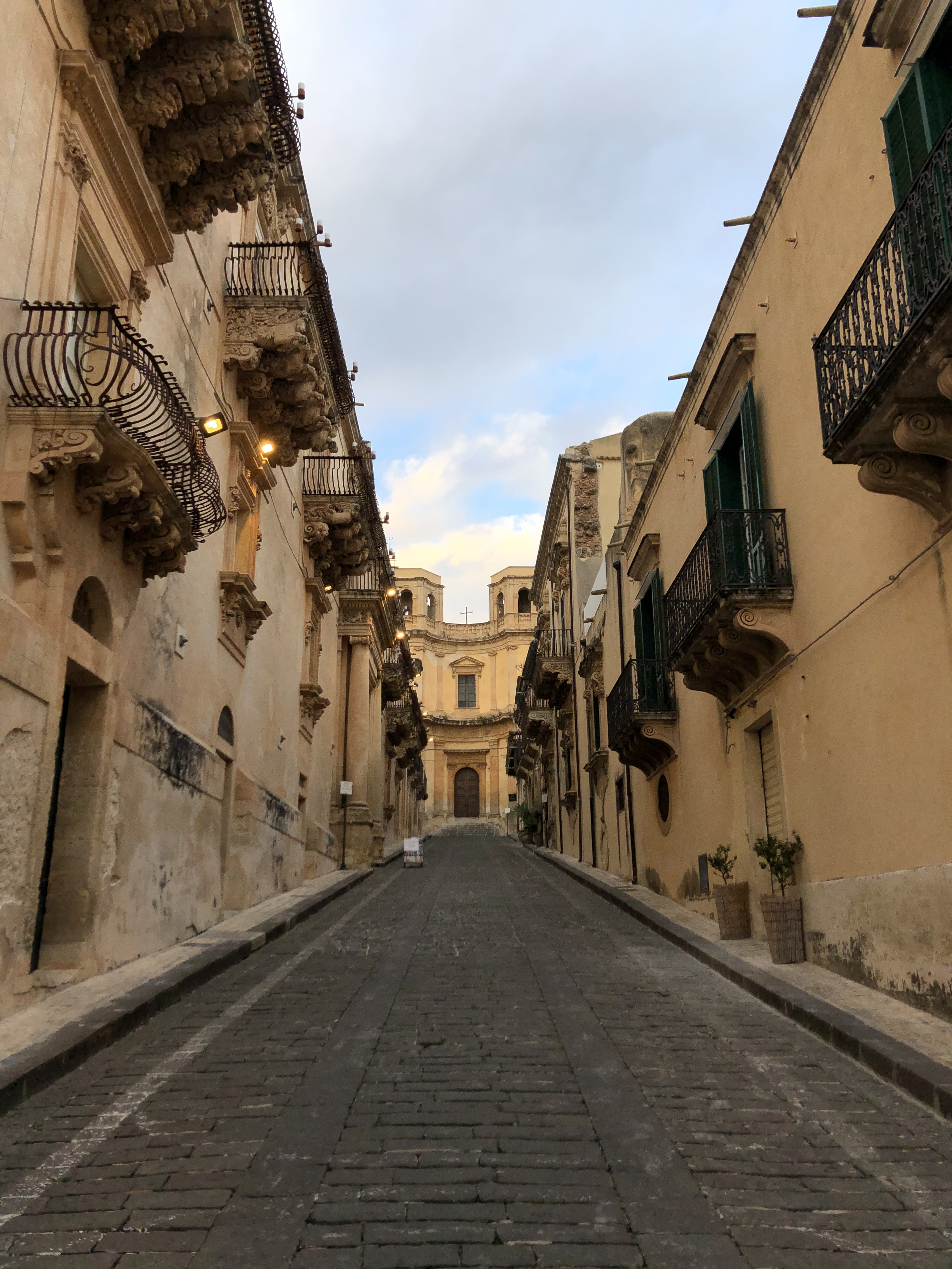 Picture Italy Sicily Noto 2020-02 303 - Tours Noto