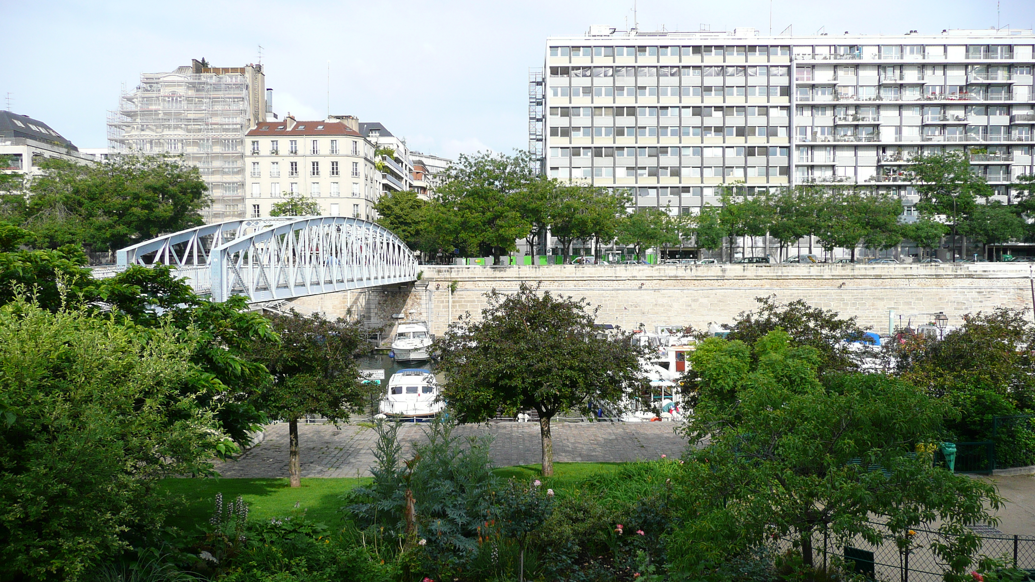 Picture France Paris Bastille Harbour 2007-06 45 - Tour Bastille Harbour