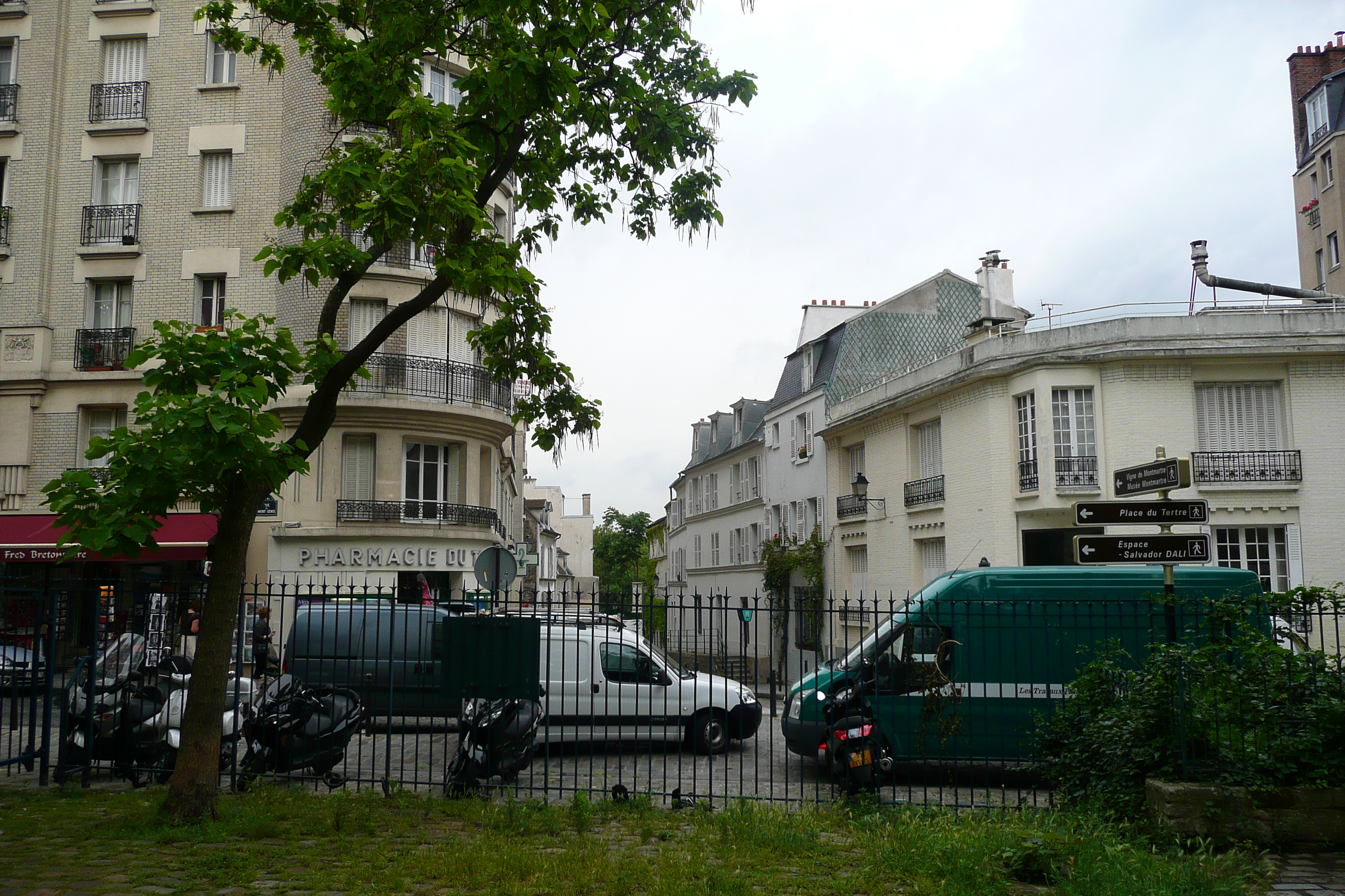 Picture France Paris Montmartre 2007-06 80 - Tour Montmartre