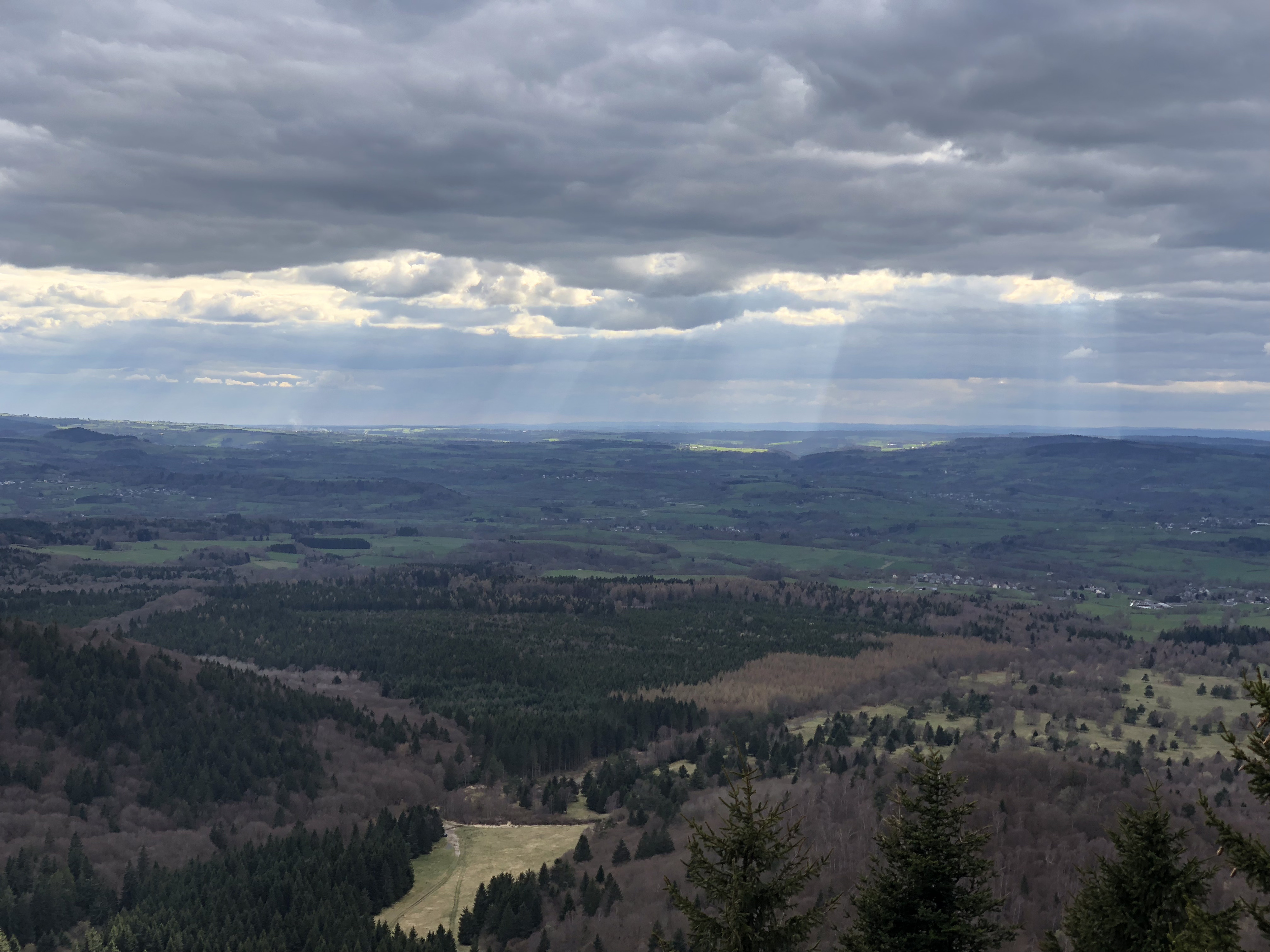 Picture France Le Puy de Dome 2018-04 25 - Recreation Le Puy de Dome