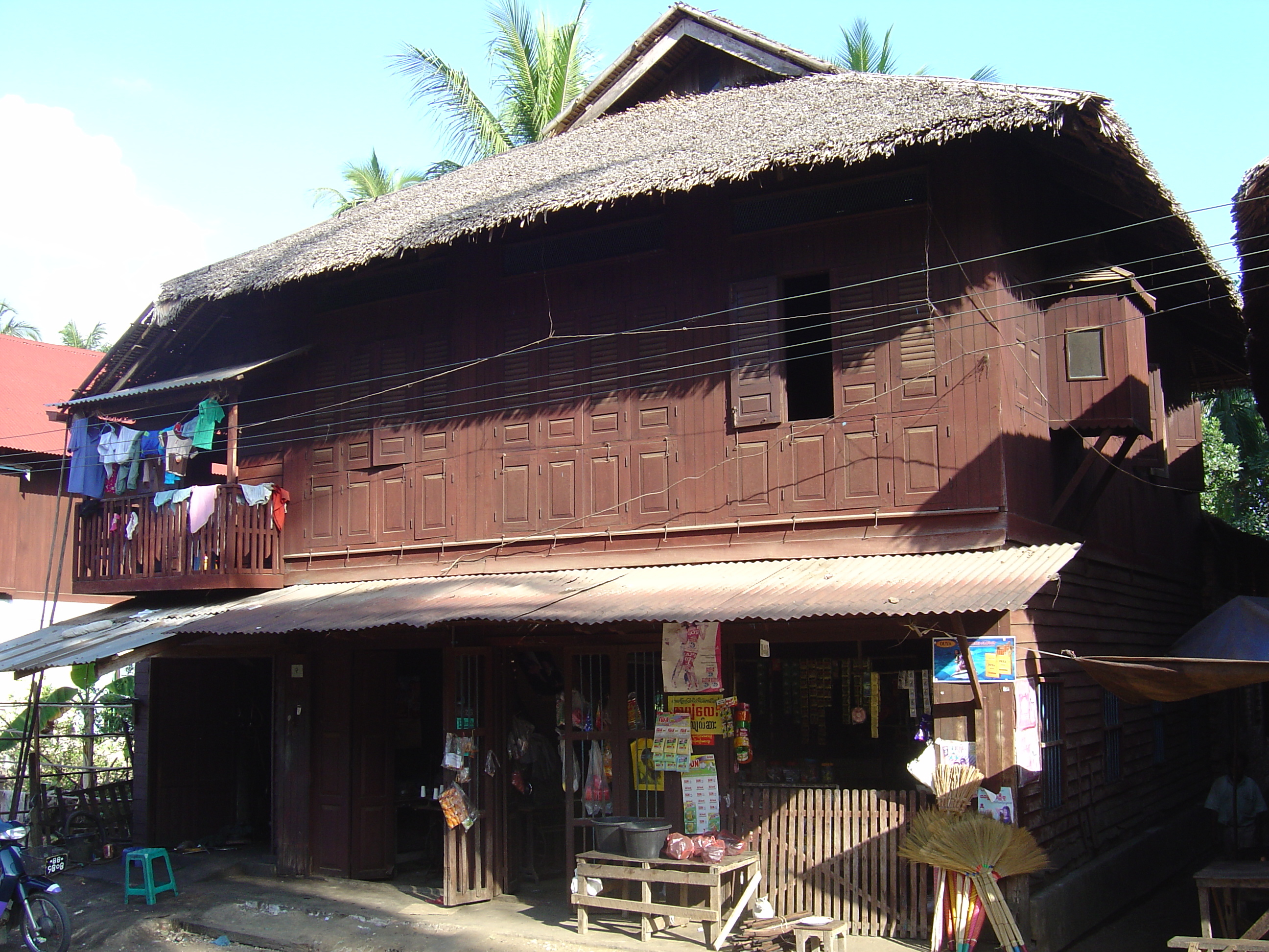 Picture Myanmar Myeik (Mergui) 2005-01 140 - Discovery Myeik (Mergui)