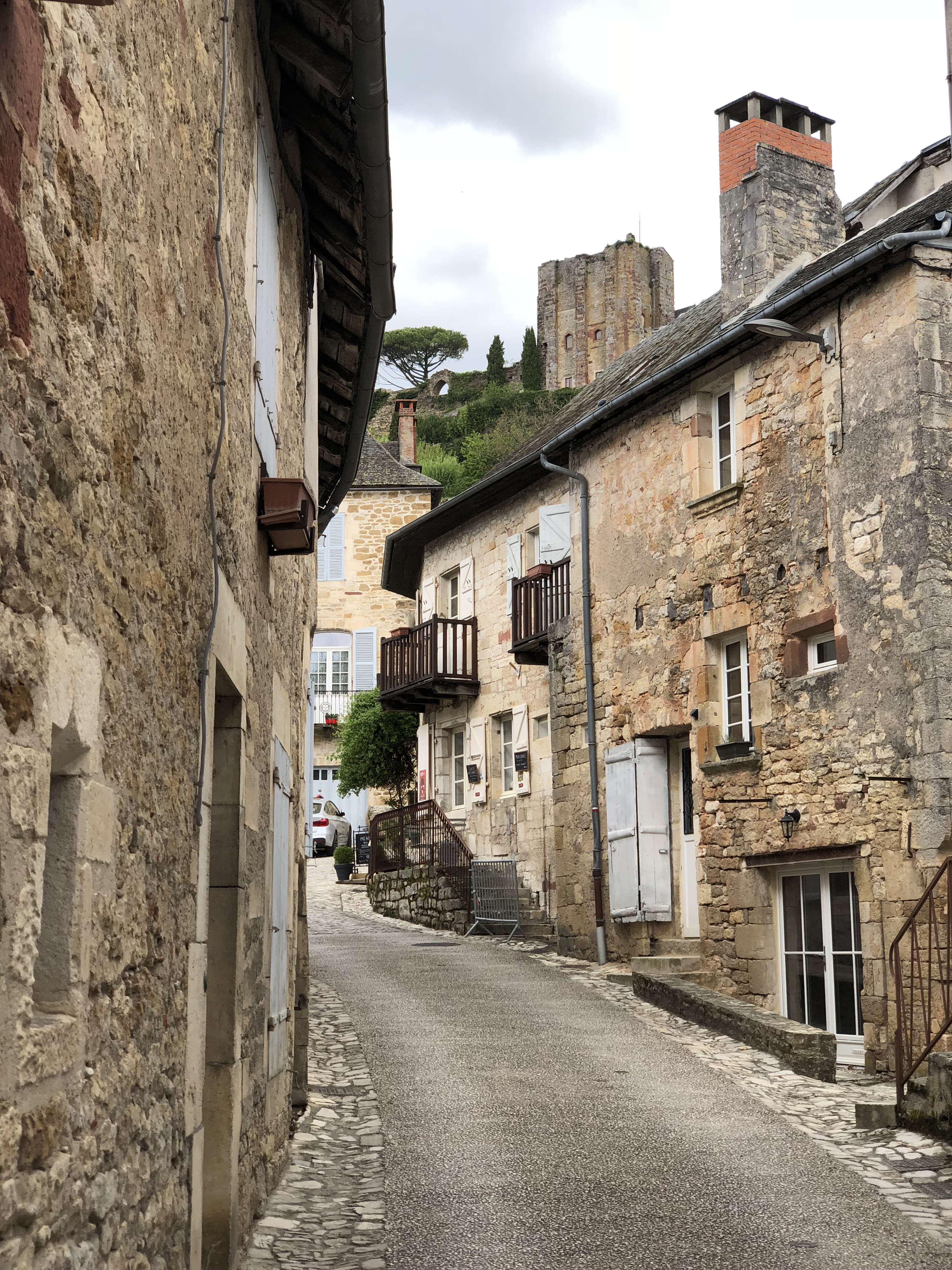 Picture France Turenne 2018-04 4 - Tours Turenne