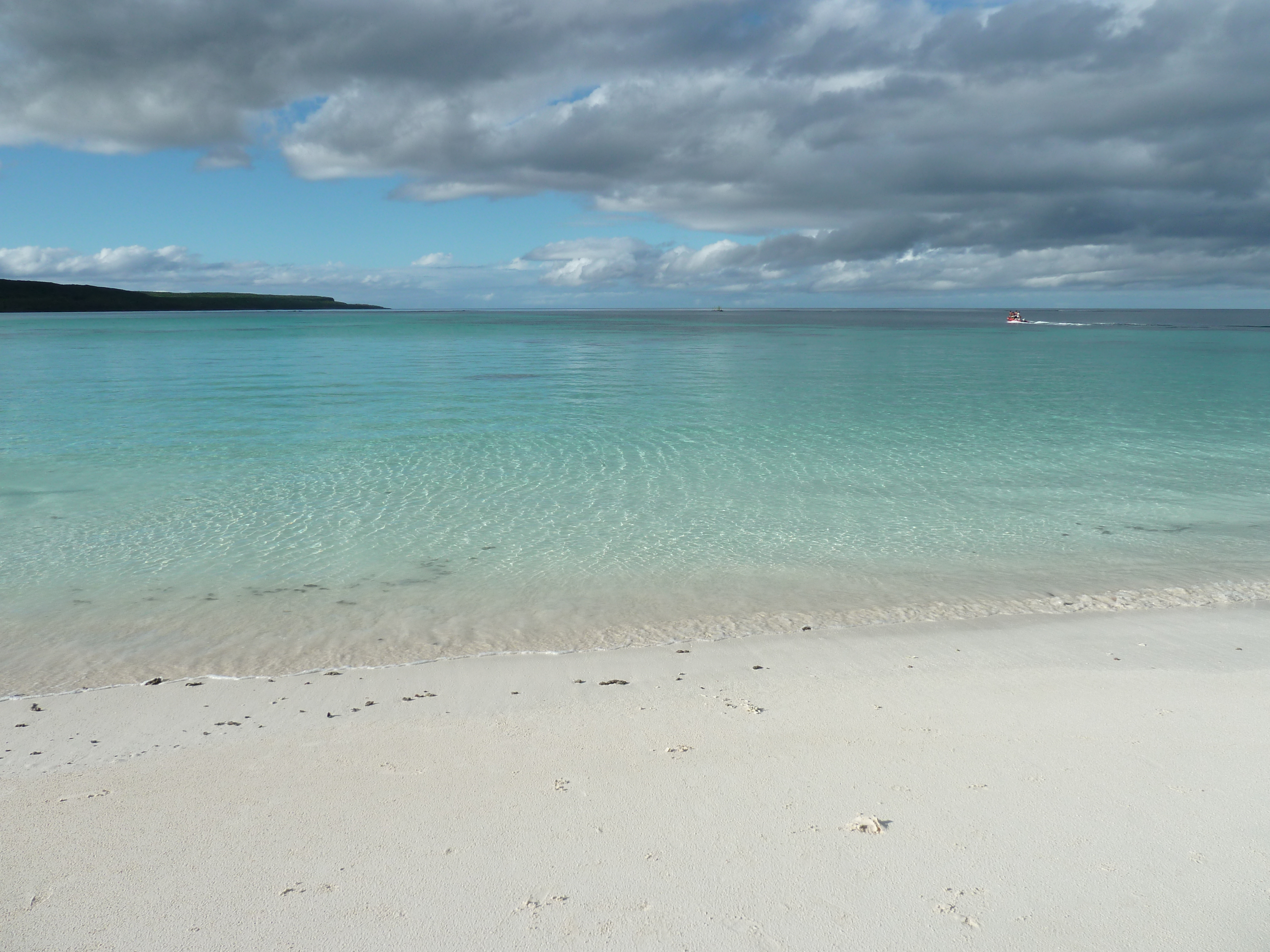 Picture New Caledonia Lifou Chateaubriant bay 2010-05 91 - Tours Chateaubriant bay