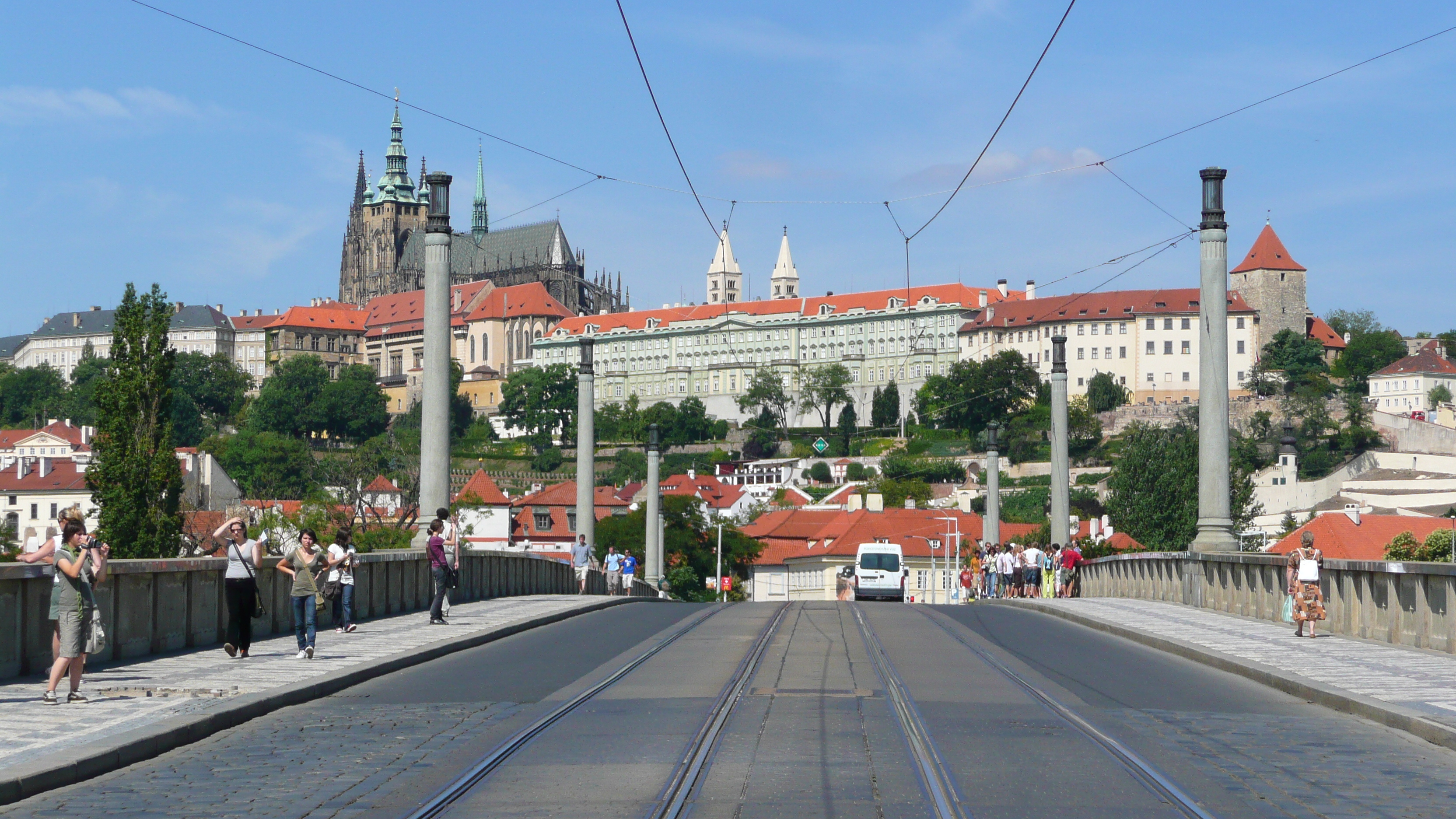 Picture Czech Republic Prague 17 Listopadu 2007-07 5 - Discovery 17 Listopadu