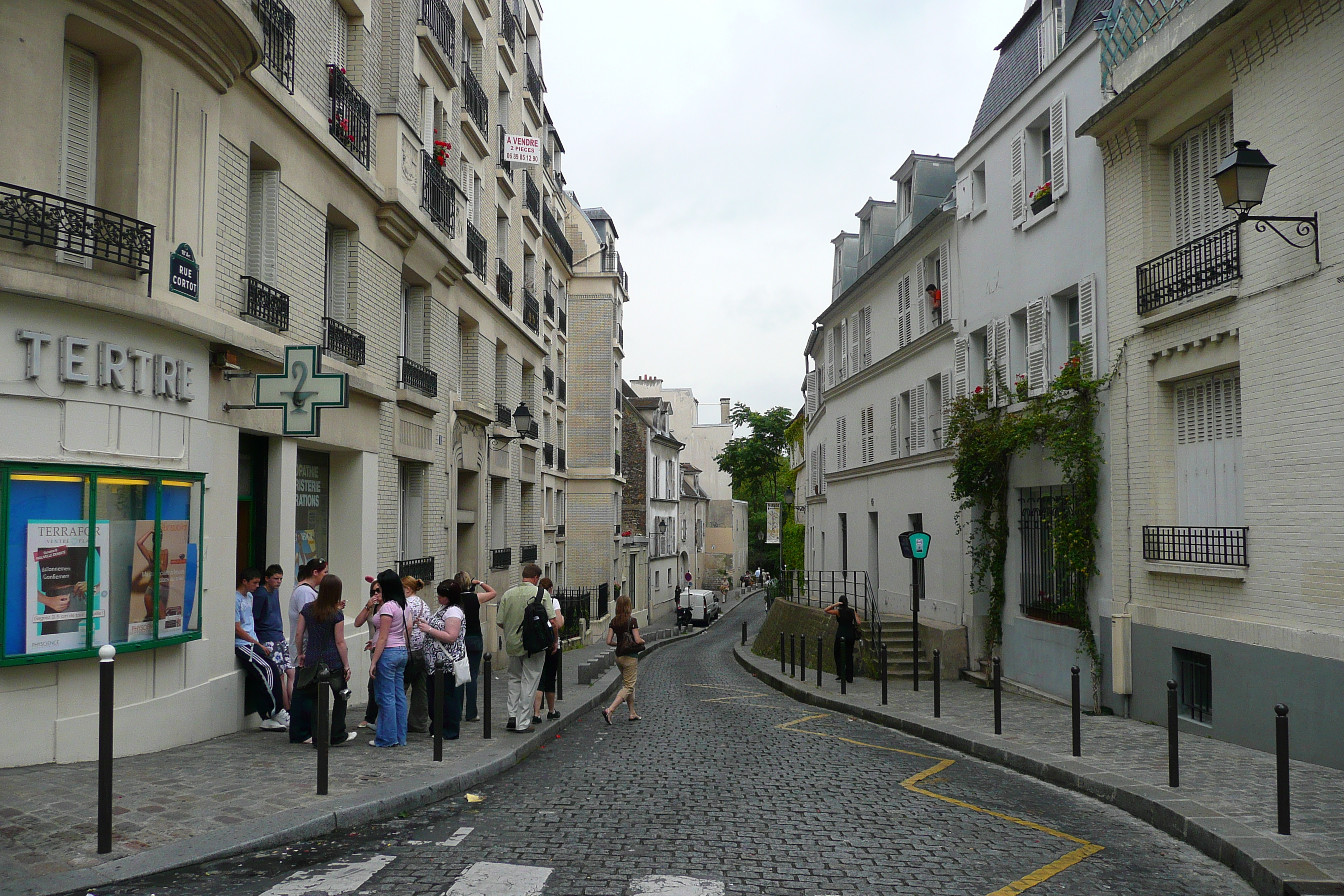 Picture France Paris Montmartre 2007-06 114 - Around Montmartre