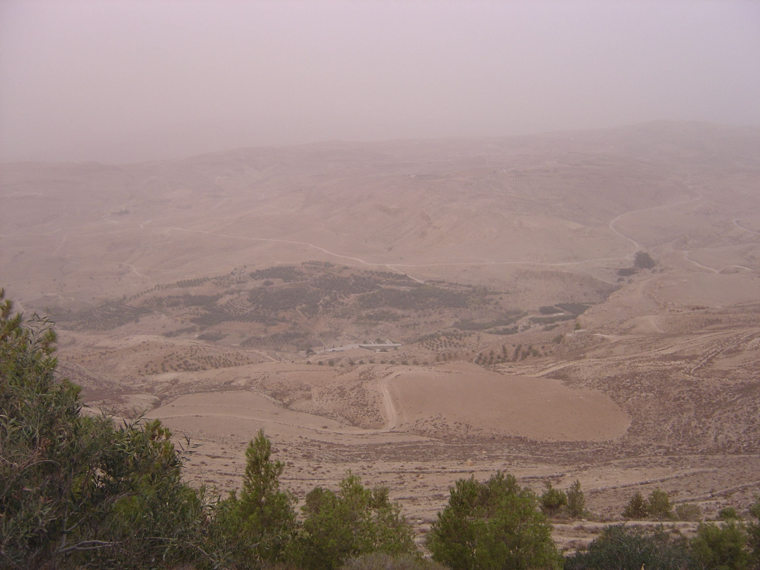 Picture Jordan Mount Nebo 2004-11 5 - Discovery Mount Nebo