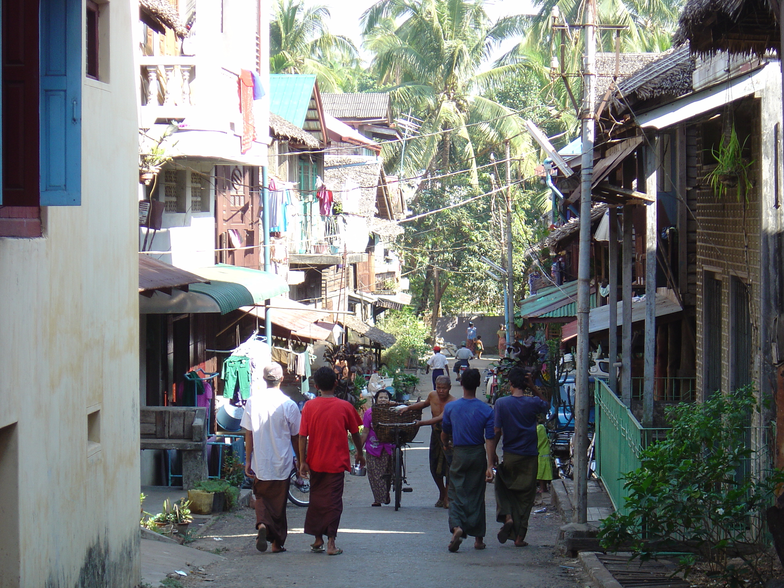 Picture Myanmar Myeik (Mergui) 2005-01 52 - History Myeik (Mergui)