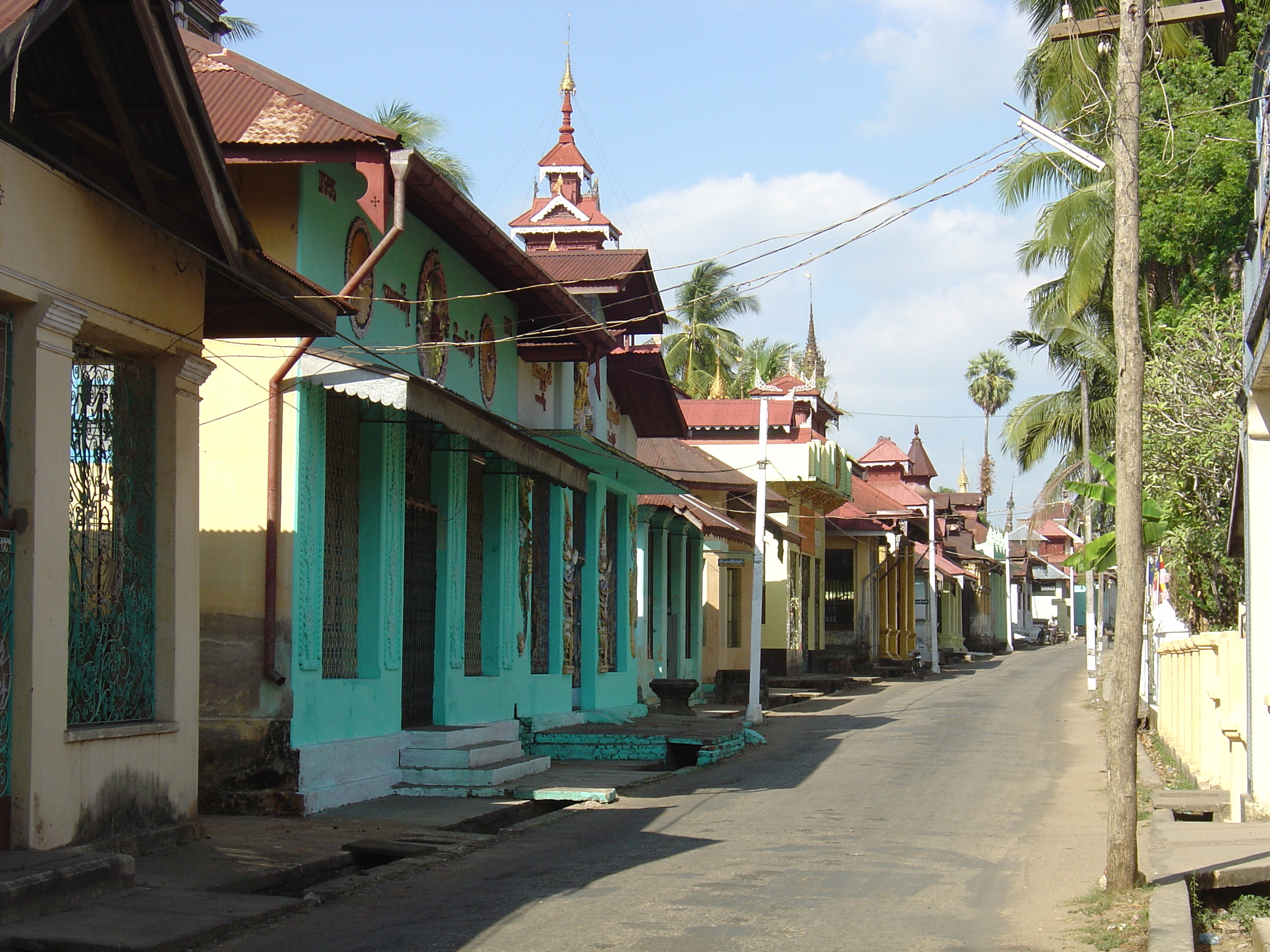 Picture Myanmar Myeik (Mergui) 2005-01 40 - Journey Myeik (Mergui)