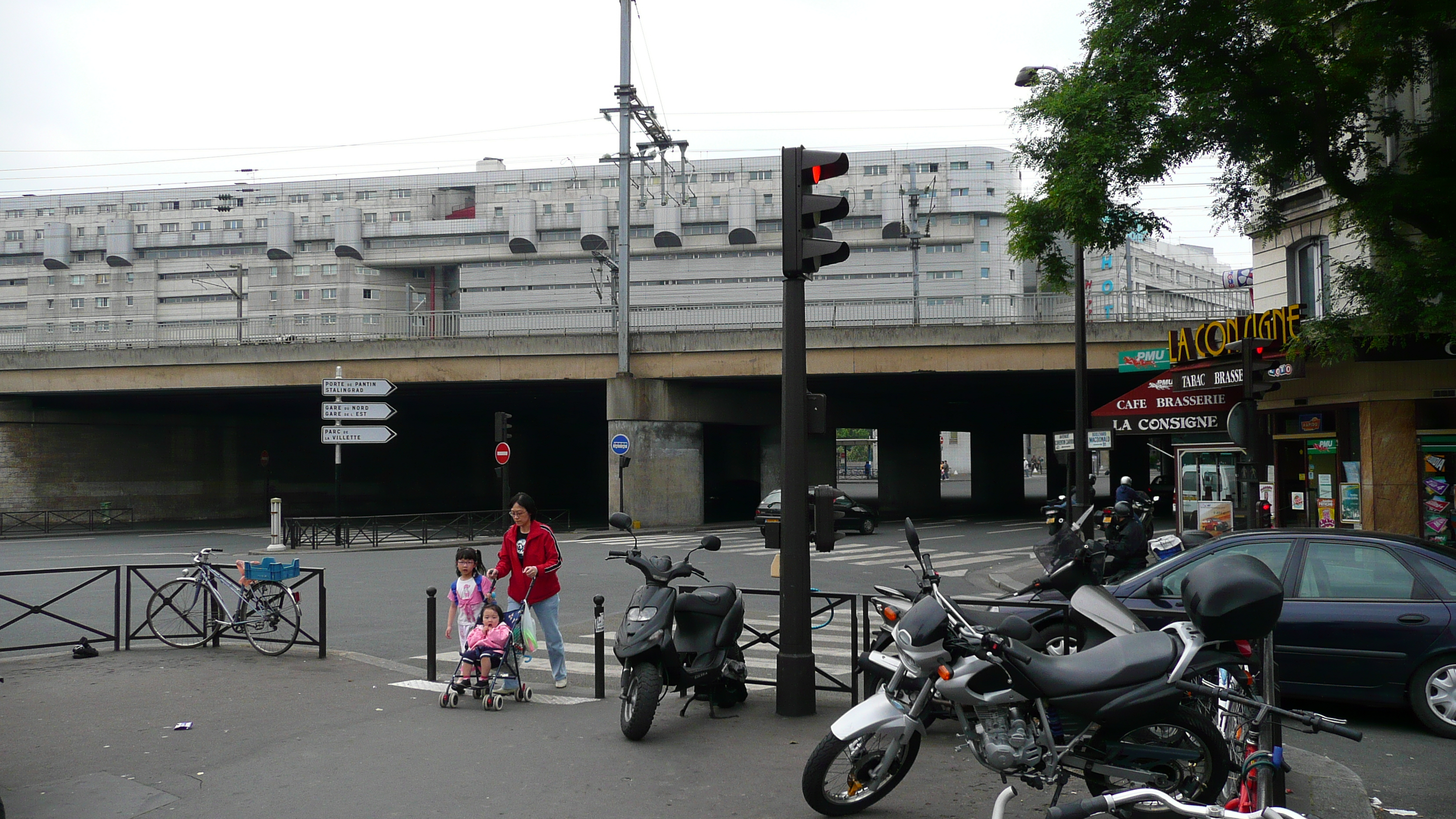 Picture France Paris Around Paris north 2007-06 109 - History Around Paris north