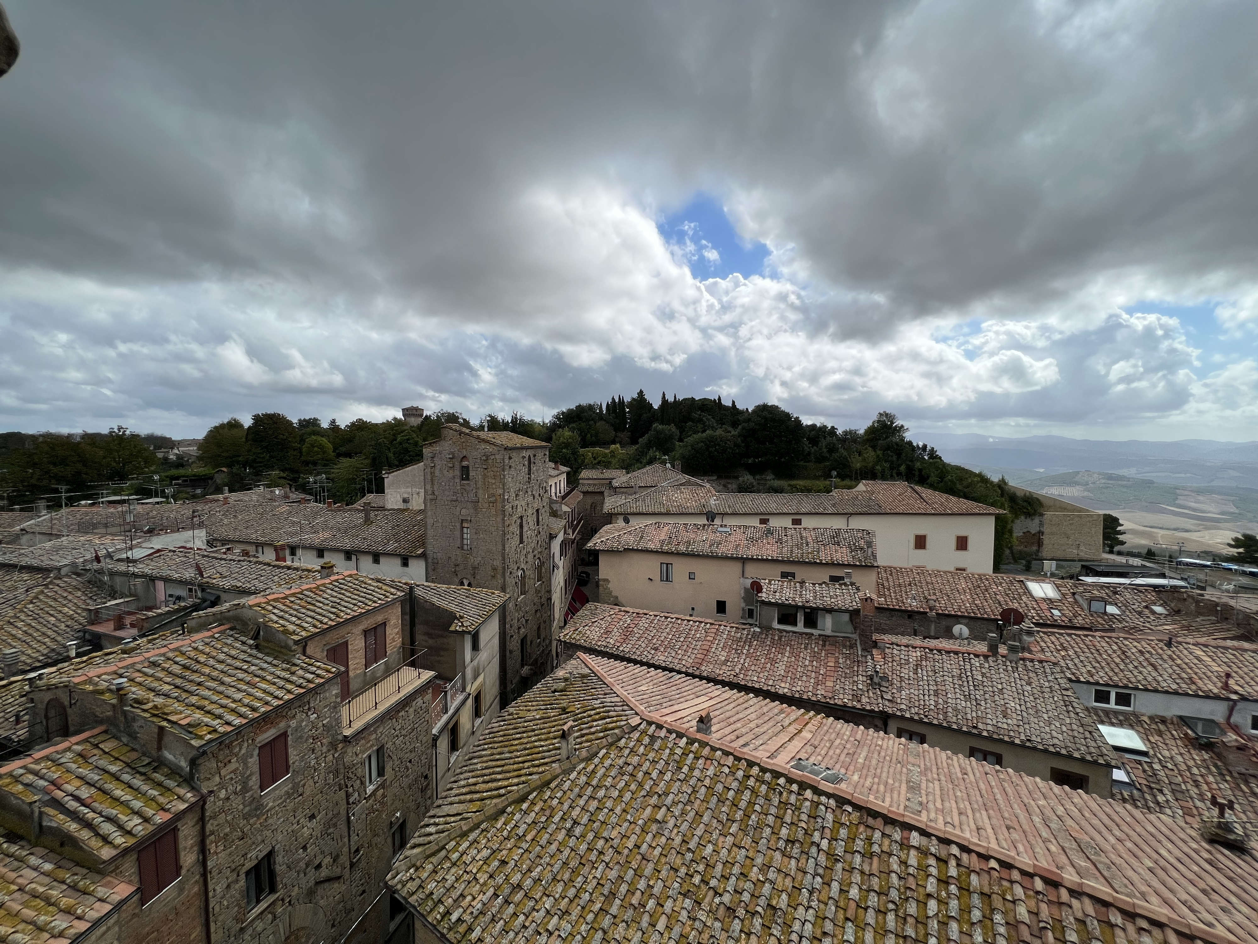 Picture Italy Volterra Palazzo dei Priori 2021-09 16 - Around Palazzo dei Priori