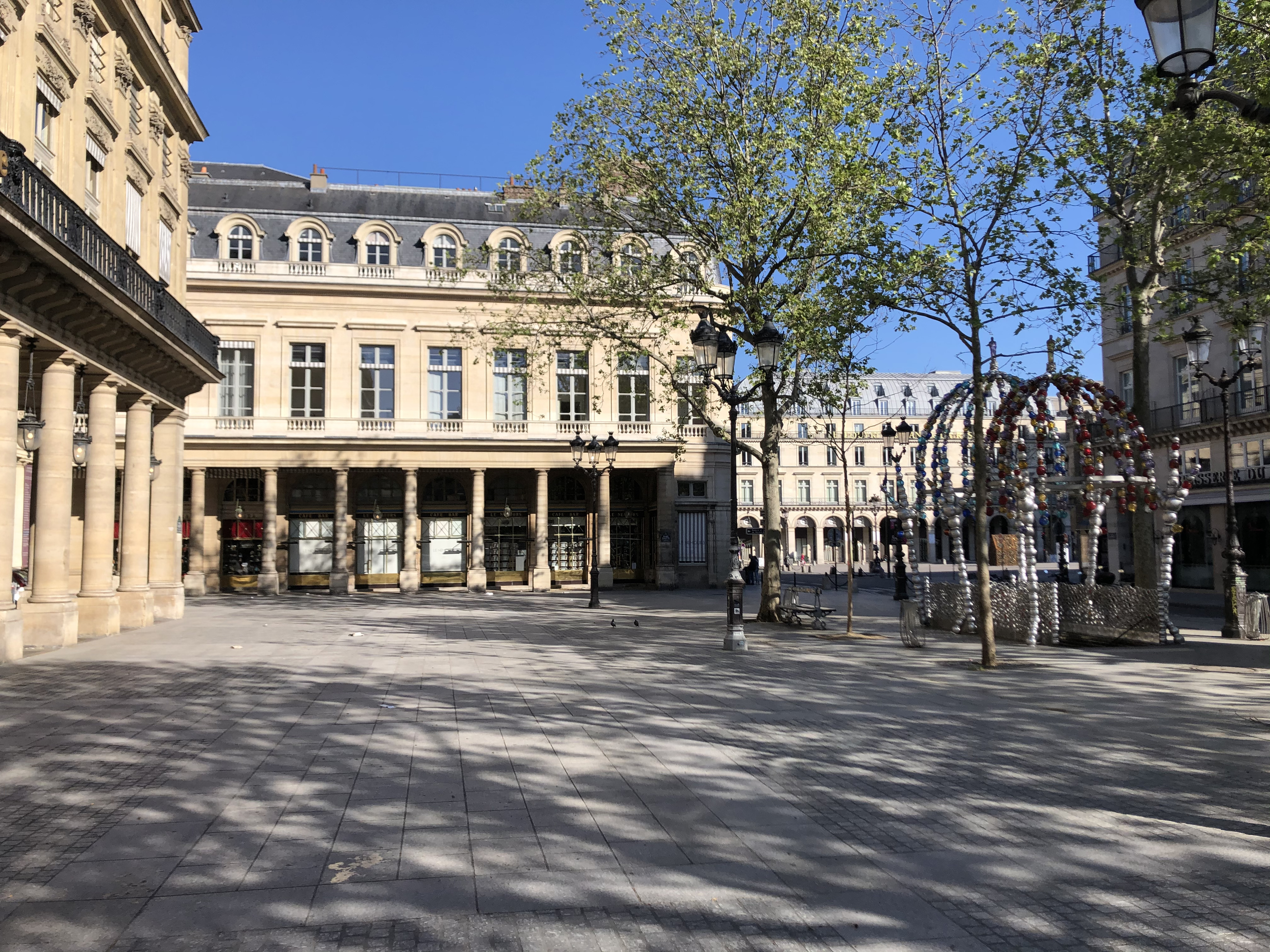 Picture France Paris lockdown 2020-04 238 - History Paris lockdown