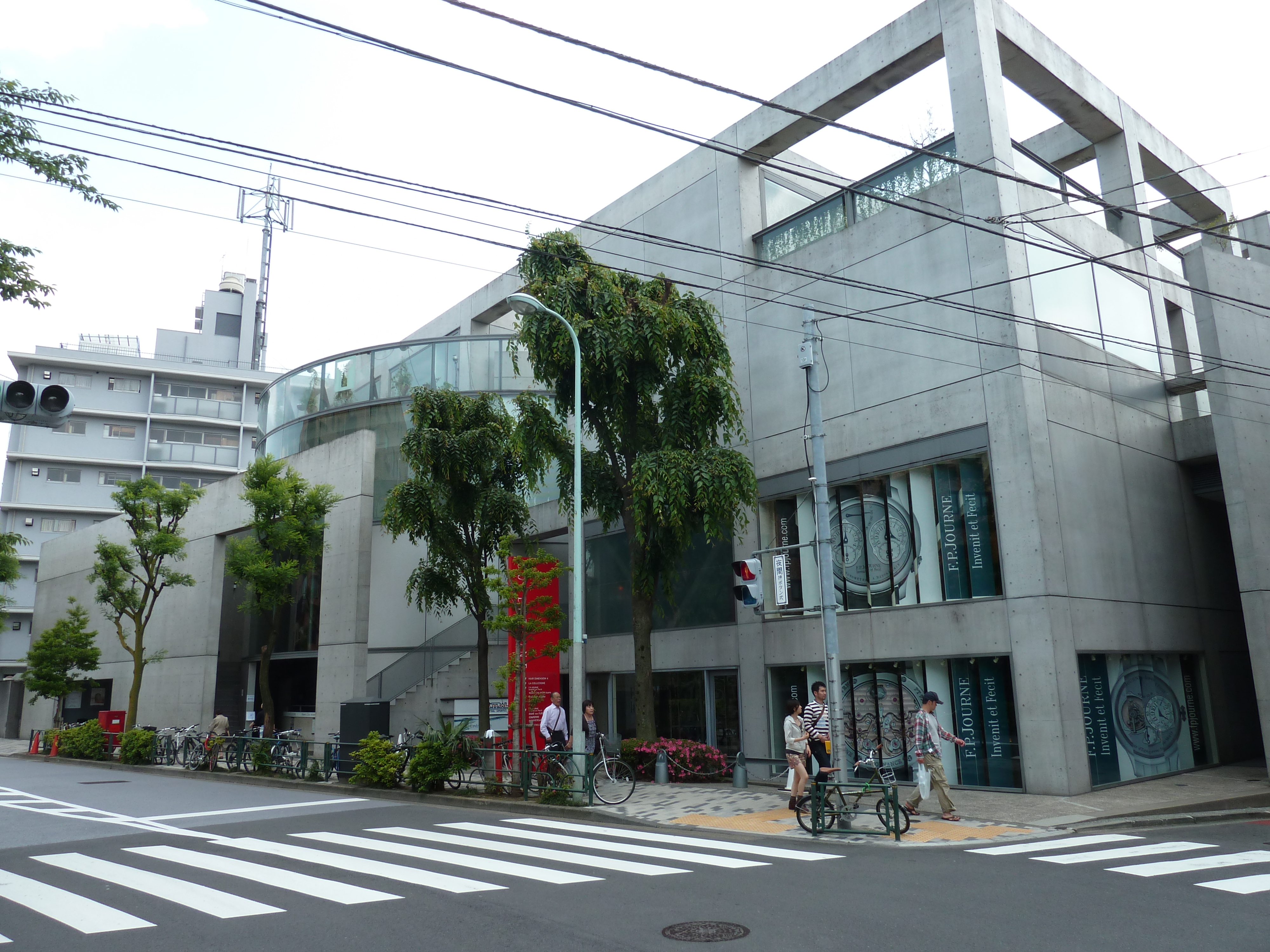 Picture Japan Tokyo Omotesando 2010-06 35 - History Omotesando