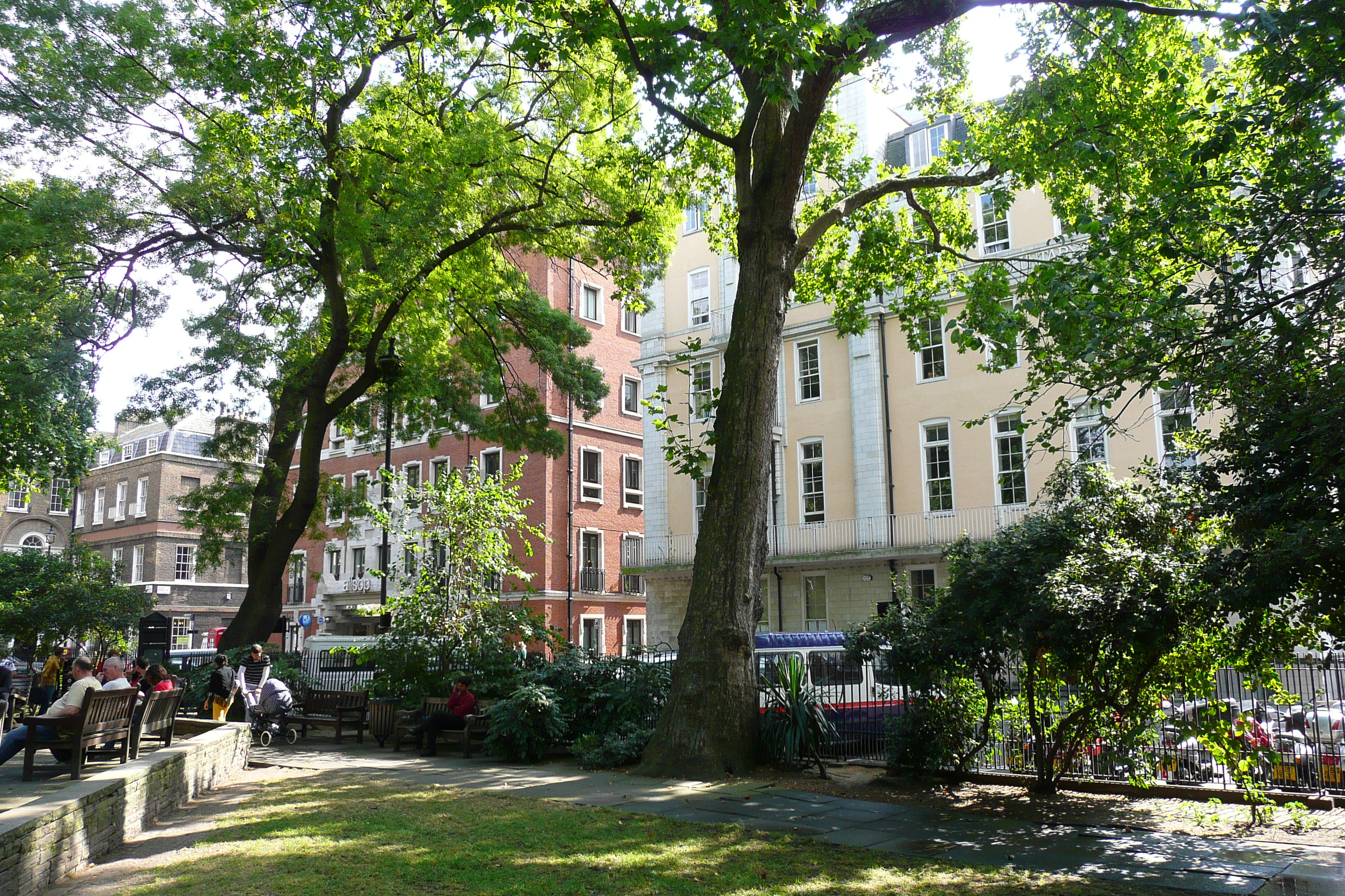 Picture United Kingdom London Soho Square 2007-09 28 - Around Soho Square