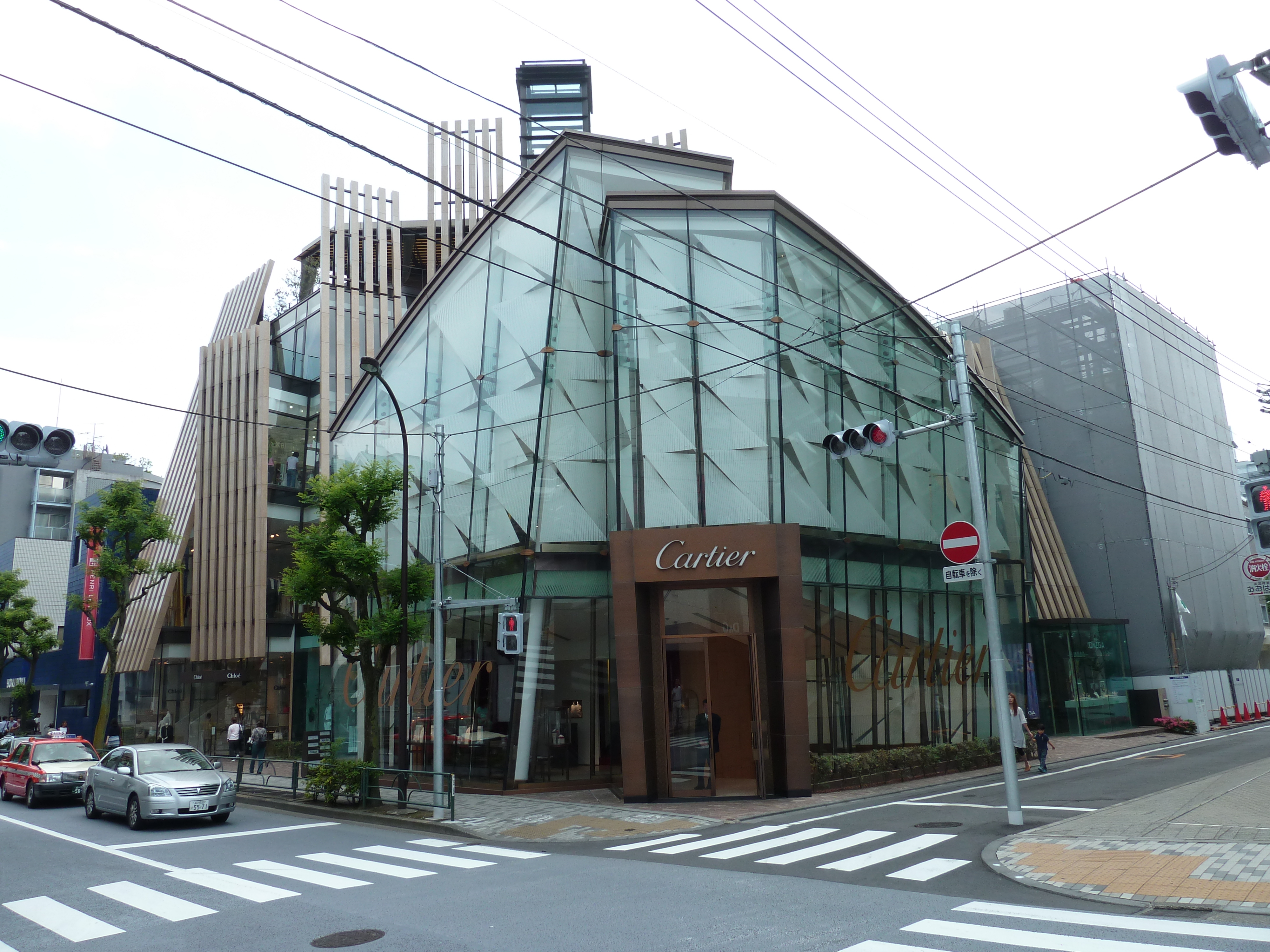 Picture Japan Tokyo Omotesando 2010-06 44 - Tour Omotesando