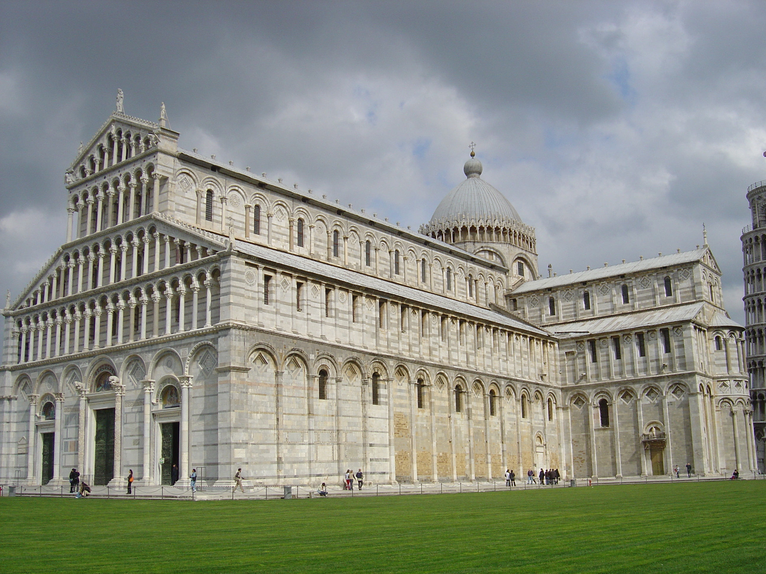 Picture Italy Pisa 2004-03 28 - Tours Pisa